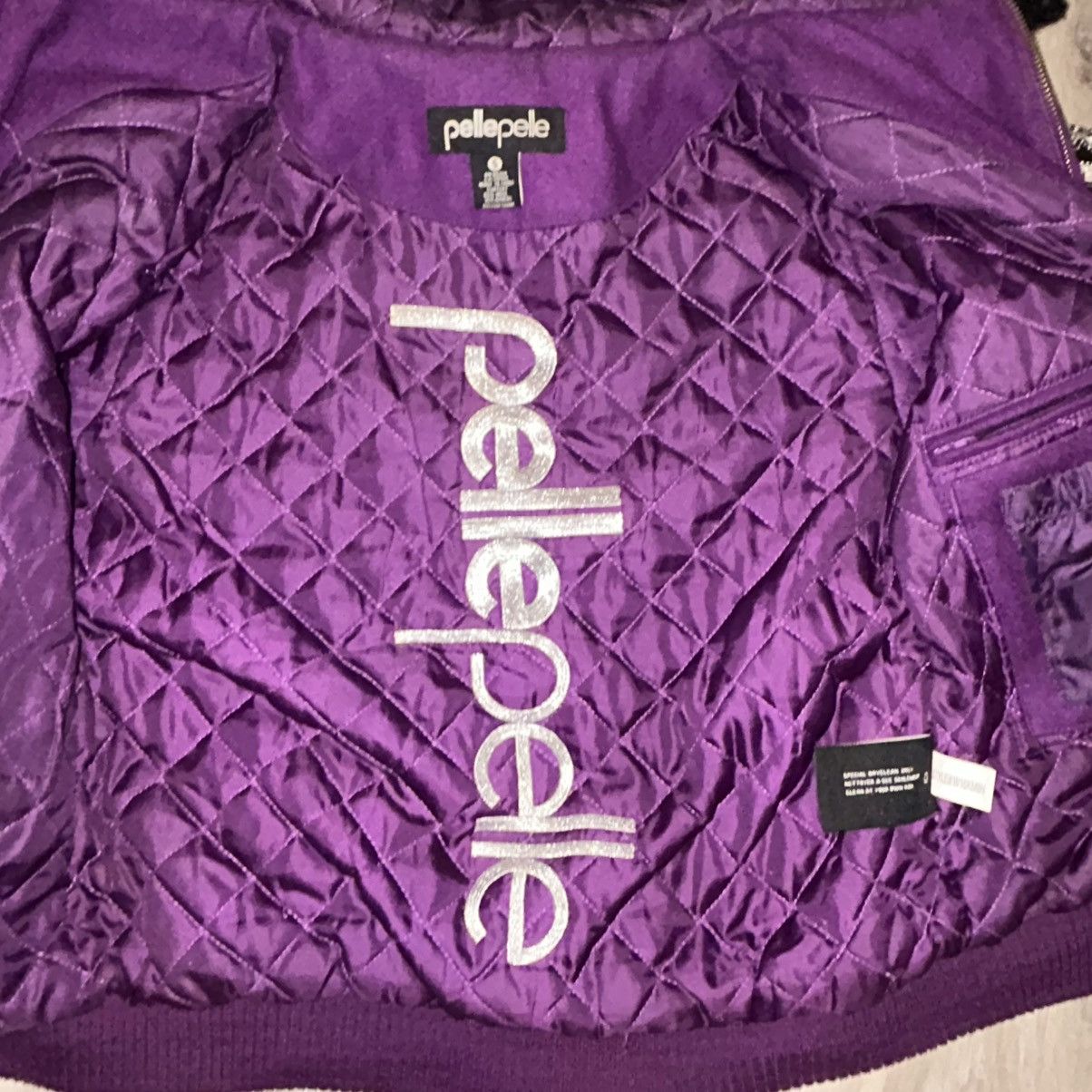 Pelle Pelle Pelle Pelle Y2K Purple bomber coat w/sequins sleeves Size S / US 4 / IT 40 - 6 Thumbnail