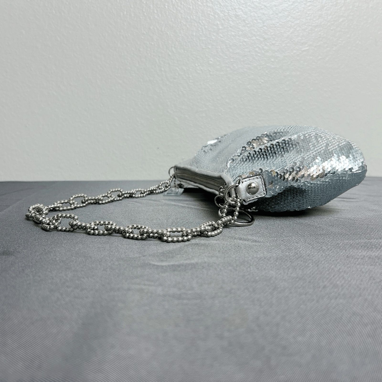 Coach COACH Vintage Poppy Sliver Sequined Evening Bag RARE 14368 Size ONE SIZE - 9 Thumbnail