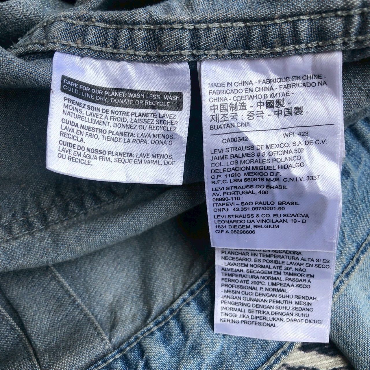 Levi's Levi’s Type 2 Sashiko Boro Repair Denim Trucker Jacket Size US S / EU 44-46 / 1 - 15 Thumbnail