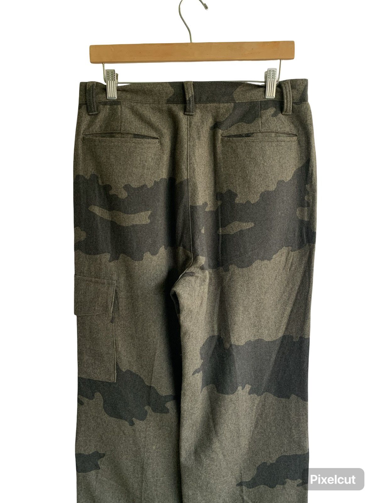 Engineered Garments 💥Avant-Garde Mossimo Camo Baggy Cargo Pant Size US 31 - 4 Thumbnail
