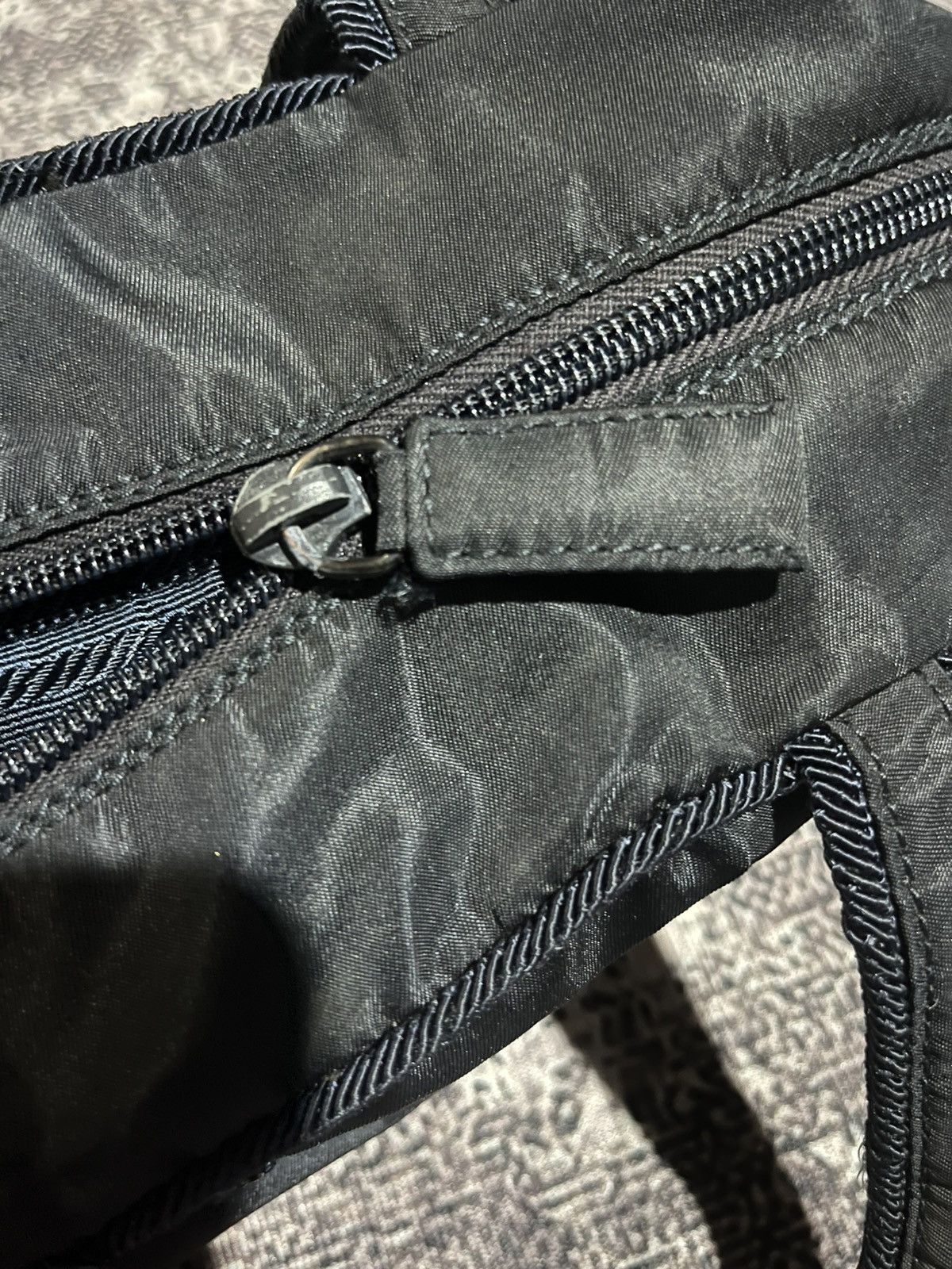 Prada Authentic PRADA Hand Bag Nylon Black Size ONE SIZE - 8 Thumbnail