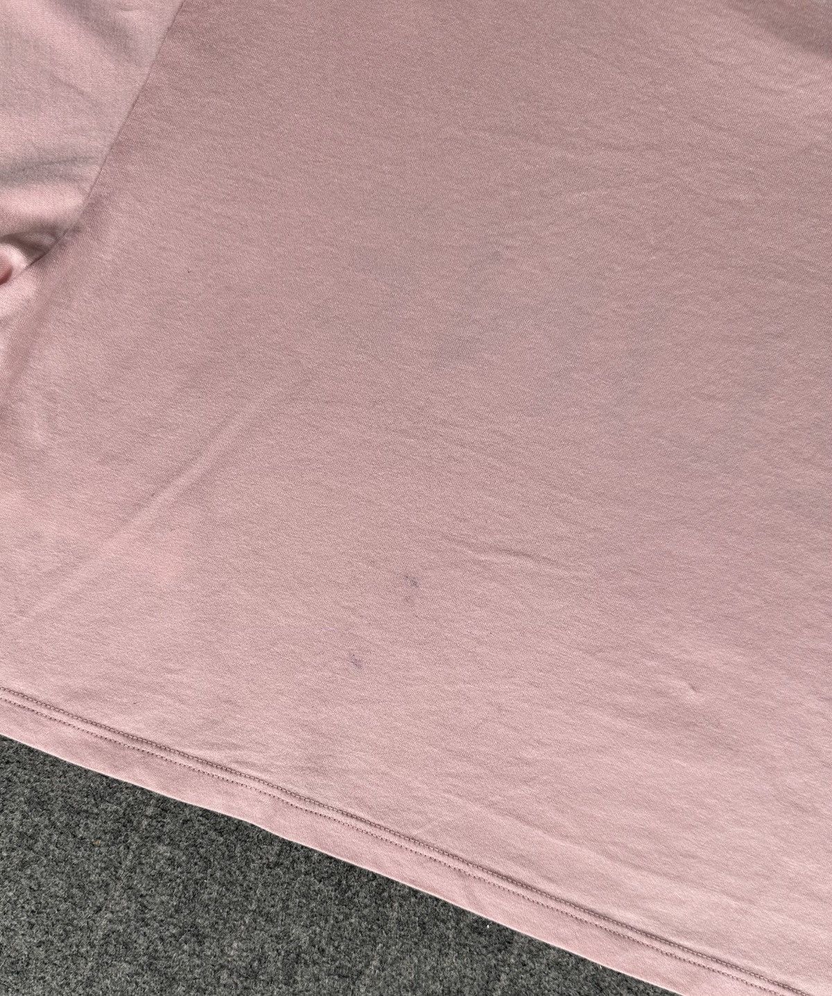 Celine Celine - Hedi Slimane S/S21 Cropped T-shirt - Light Rose Size M / US 6-8 / IT 42-44 - 13 Thumbnail