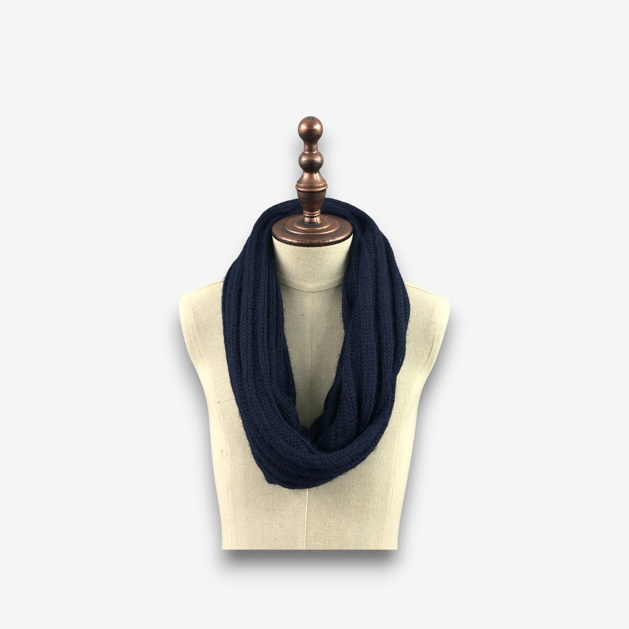 Highland 2000 Vintage Highland 2000 Infinity Scarf Ribbed Wool Scarves Size ONE SIZE - 1 Thumbnail
