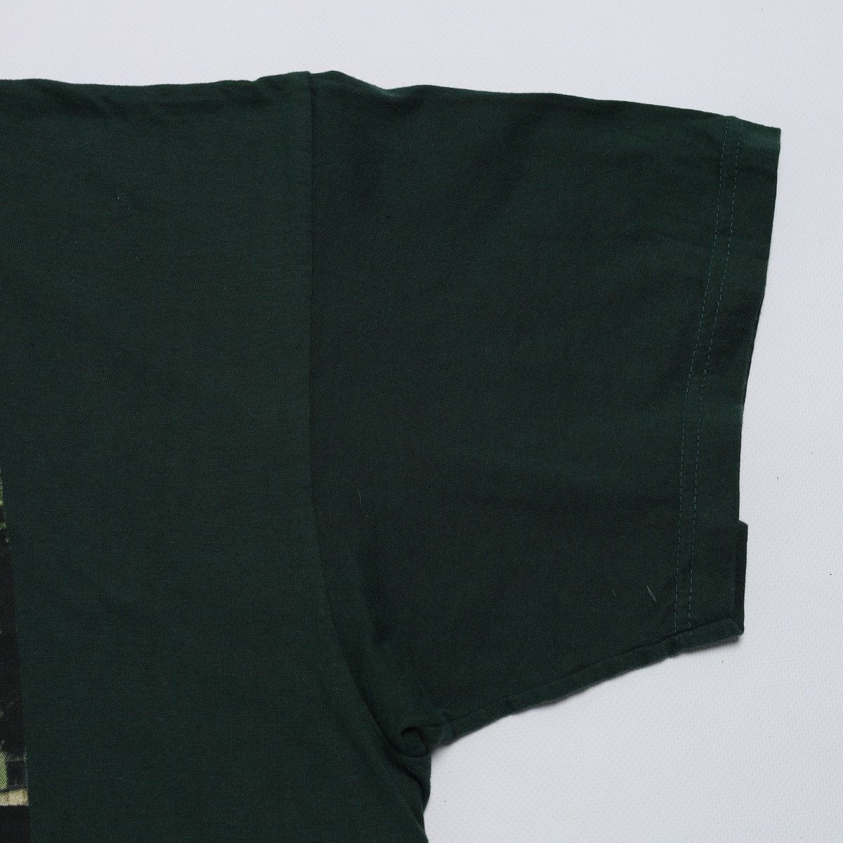 Vintage Vintage Warner Bros 1998 The Beatles Abbey Road Tee Size US XL / EU 56 / 4 - 8 Thumbnail