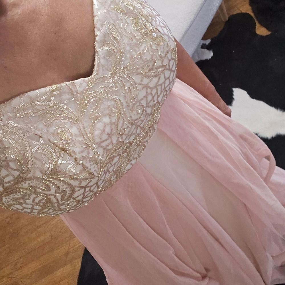 Designer Speechless Blush Pink and Gold SequinsEvening Gown Size M / US 6-8 / IT 42-44 - 4 Thumbnail