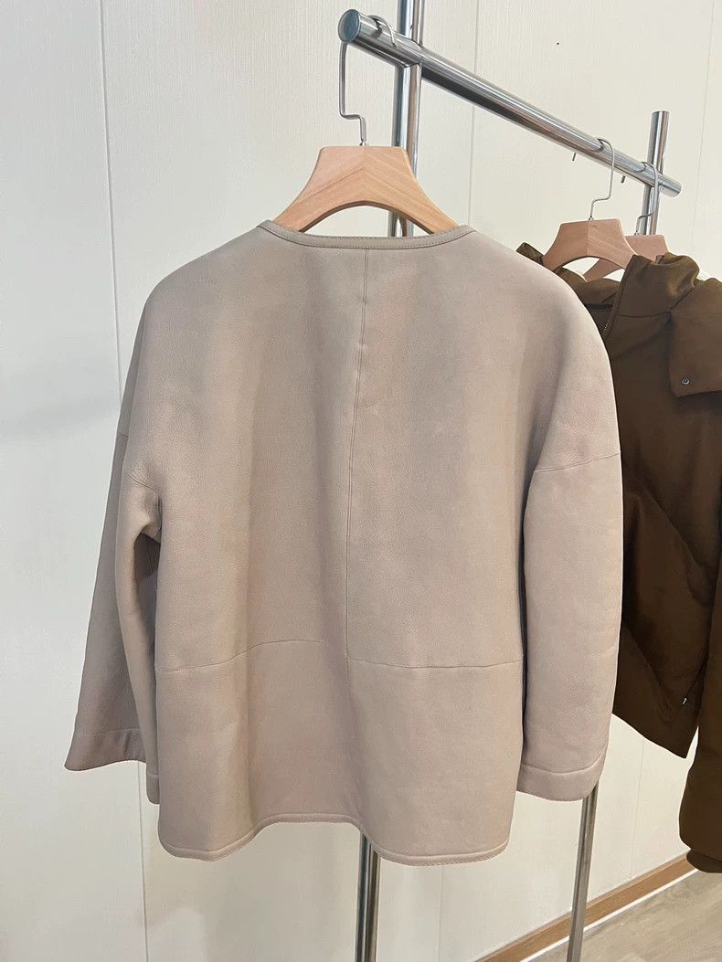 Loro Piana LORO PIANA A little sheepskin coat Size M / US 6-8 / IT 42-44 - 3 Thumbnail