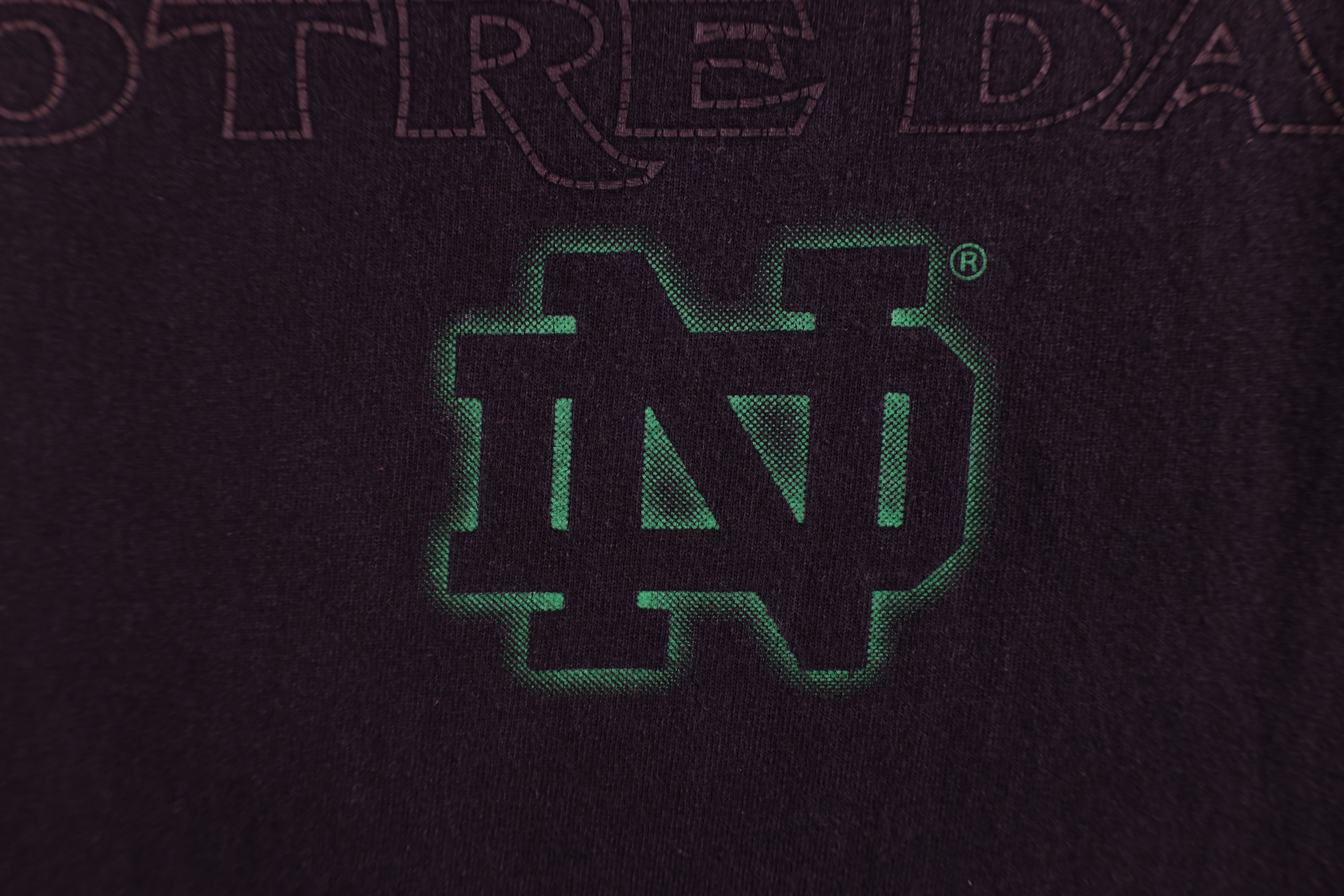 Vintage Vintage 90s Heavyweight Notre Dame University T-Shirt Black Size US XXL / EU 58 / 5 - 5 Thumbnail