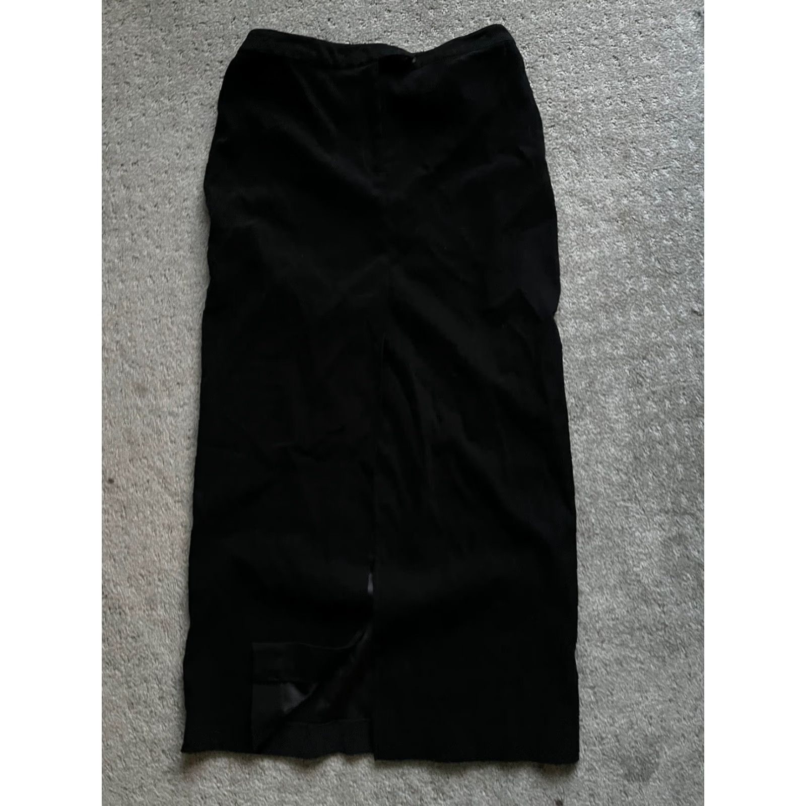 Express Express Skirt Women Solid Black Polyester Blend 7/8 Size 7/8 Casual Knit Lined Womens Size 28" / US 6 / IT 42 - 2 Thumbnail