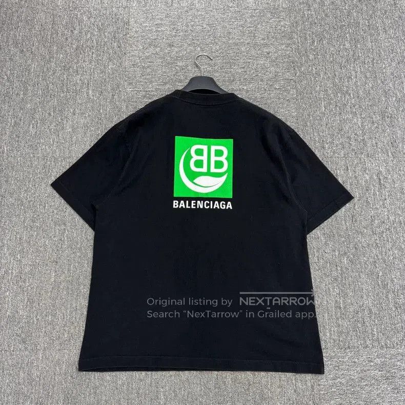 Balenciaga Balenciaga Environmental Print Short Sleeve. Size US L / EU 52-54 / 3 - 2 Thumbnail