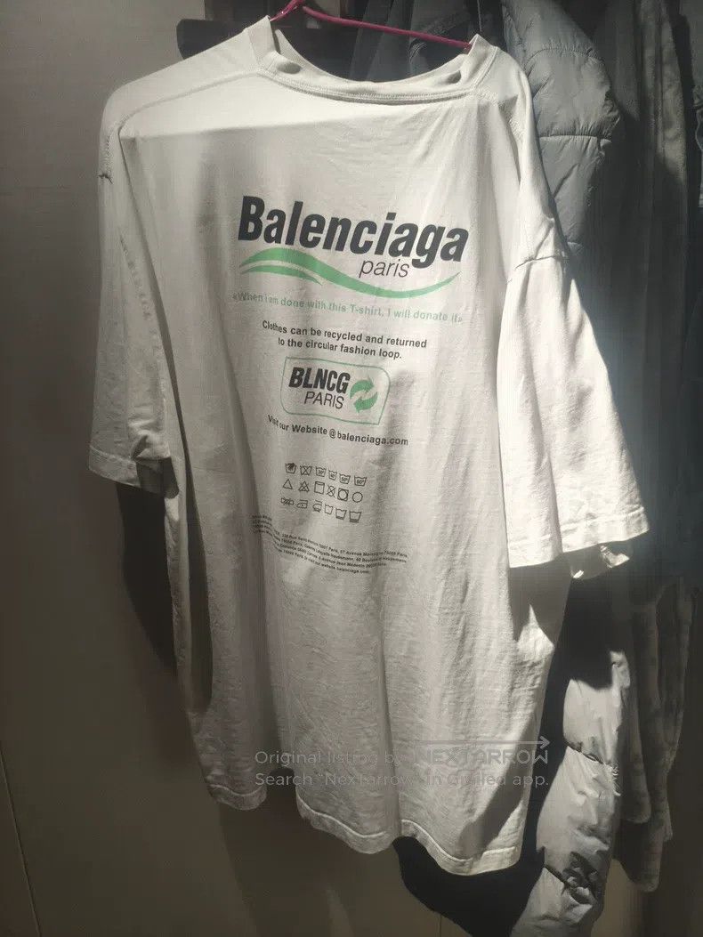 Balenciaga Balenciaga Eco-Friendly White Short Sleeve Size US L / EU 52-54 / 3 - 1 Thumbnail
