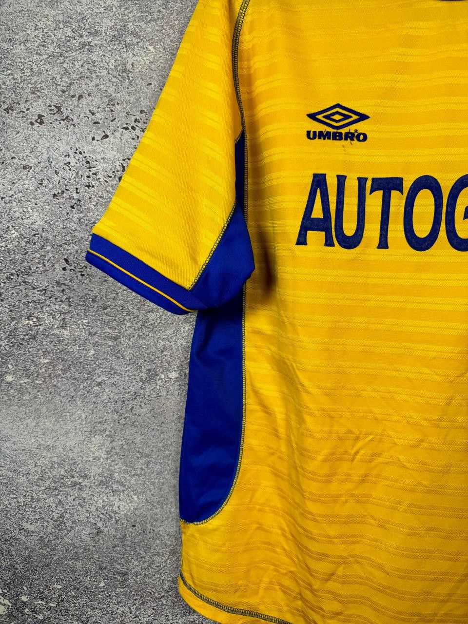Umbro Vintage Chelsea 2000/02 Umbro Third Soccer Jersey Large Size US L / EU 52-54 / 3 - 4 Thumbnail