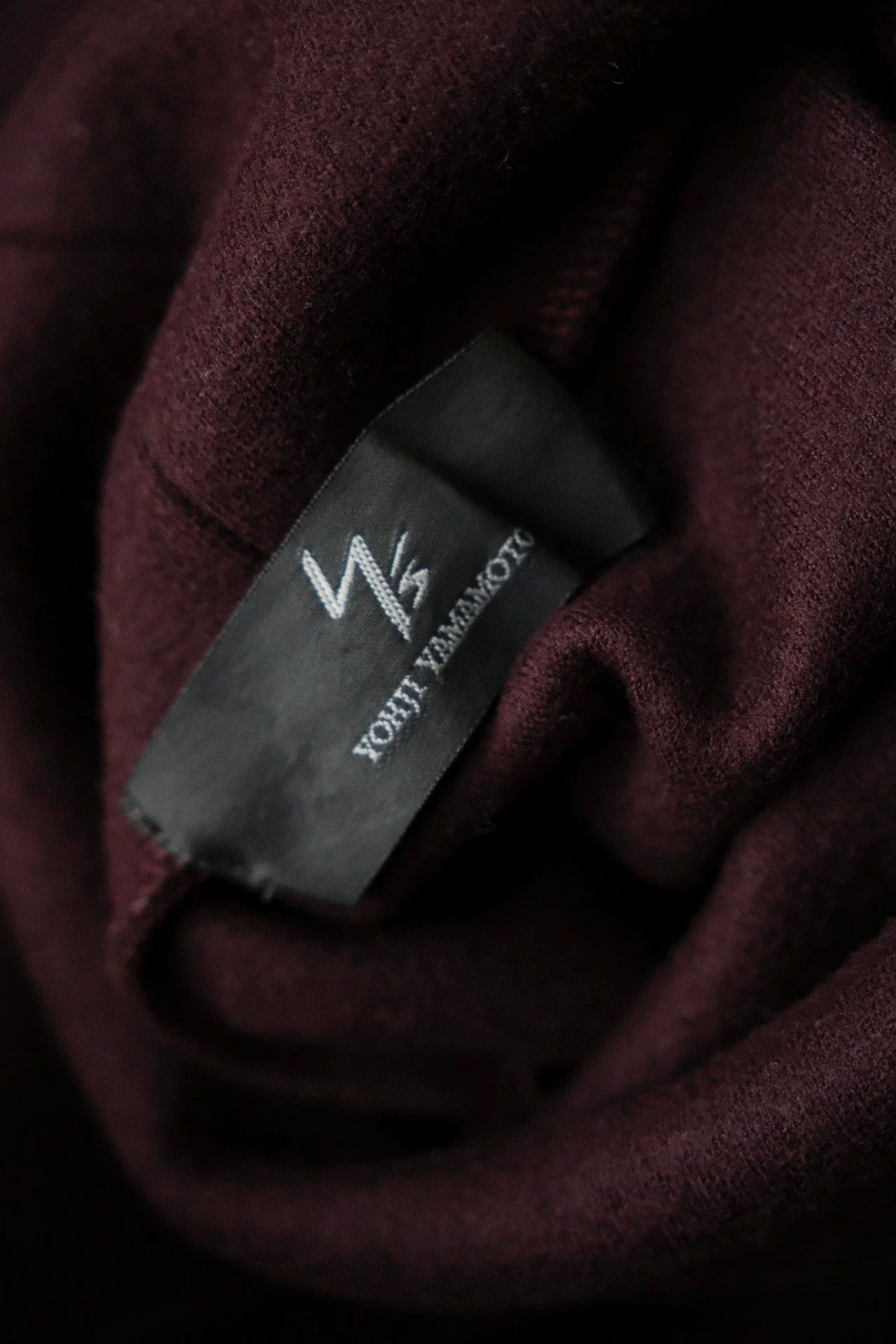 Yohji Yamamoto Yohji Yamamoto 05AW yohji High Neck Bordeaux Red Knit 3 Size US L / EU 52-54 / 3 - 8 Thumbnail