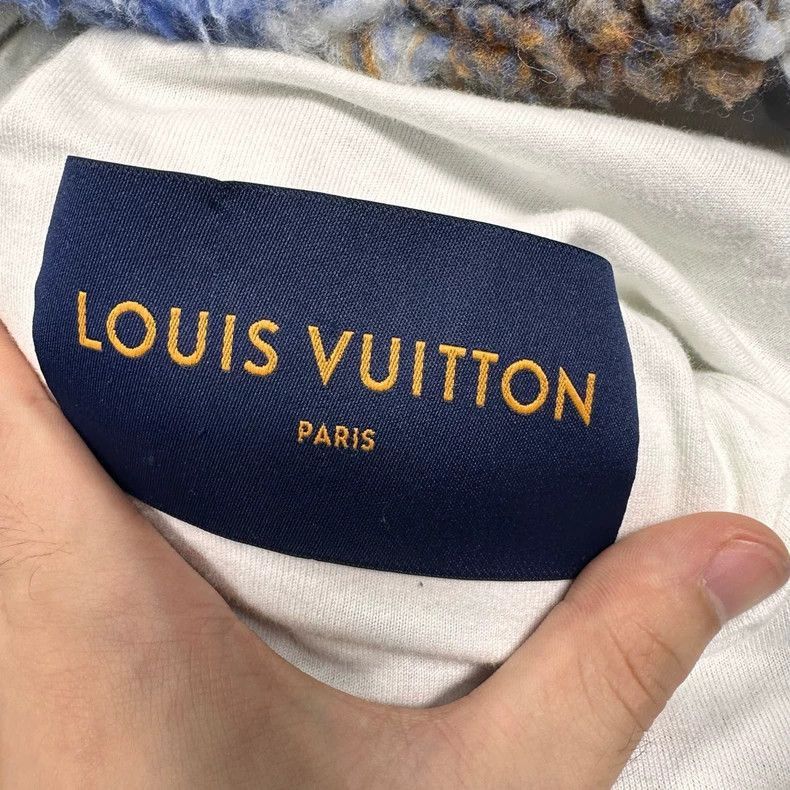 Louis Vuitton Louis Vuitton TieDye Teddy Jacket Size S-2506 Size US S / EU 44-46 / 1 - 4 Thumbnail
