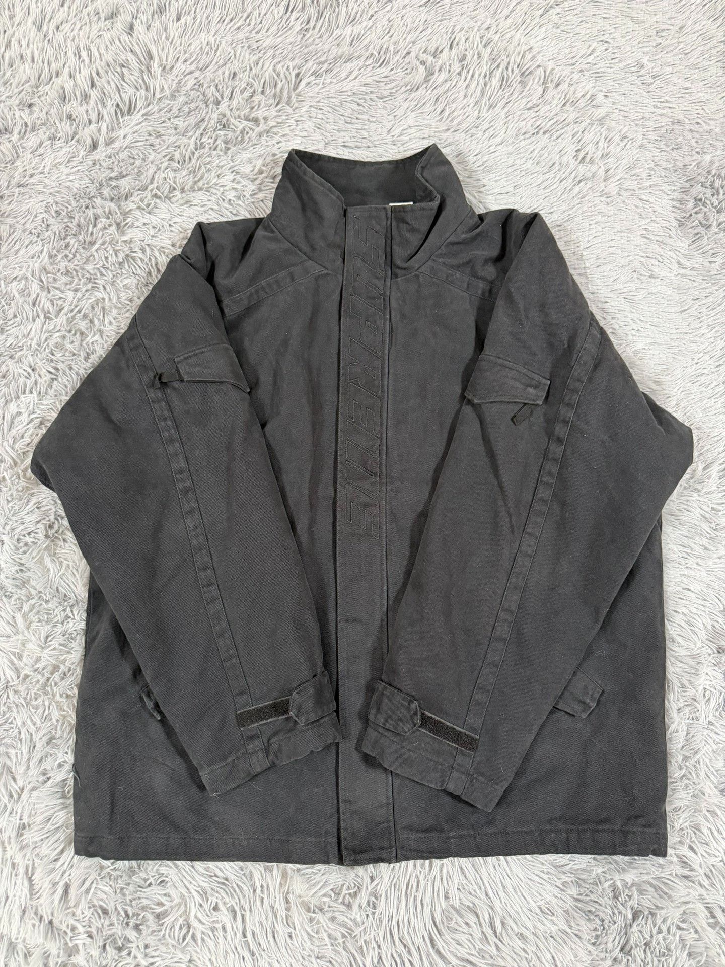 Supreme Supreme Cotton Black Light Jacket xl Men Size US XL / EU 56 / 4 - 1 Thumbnail