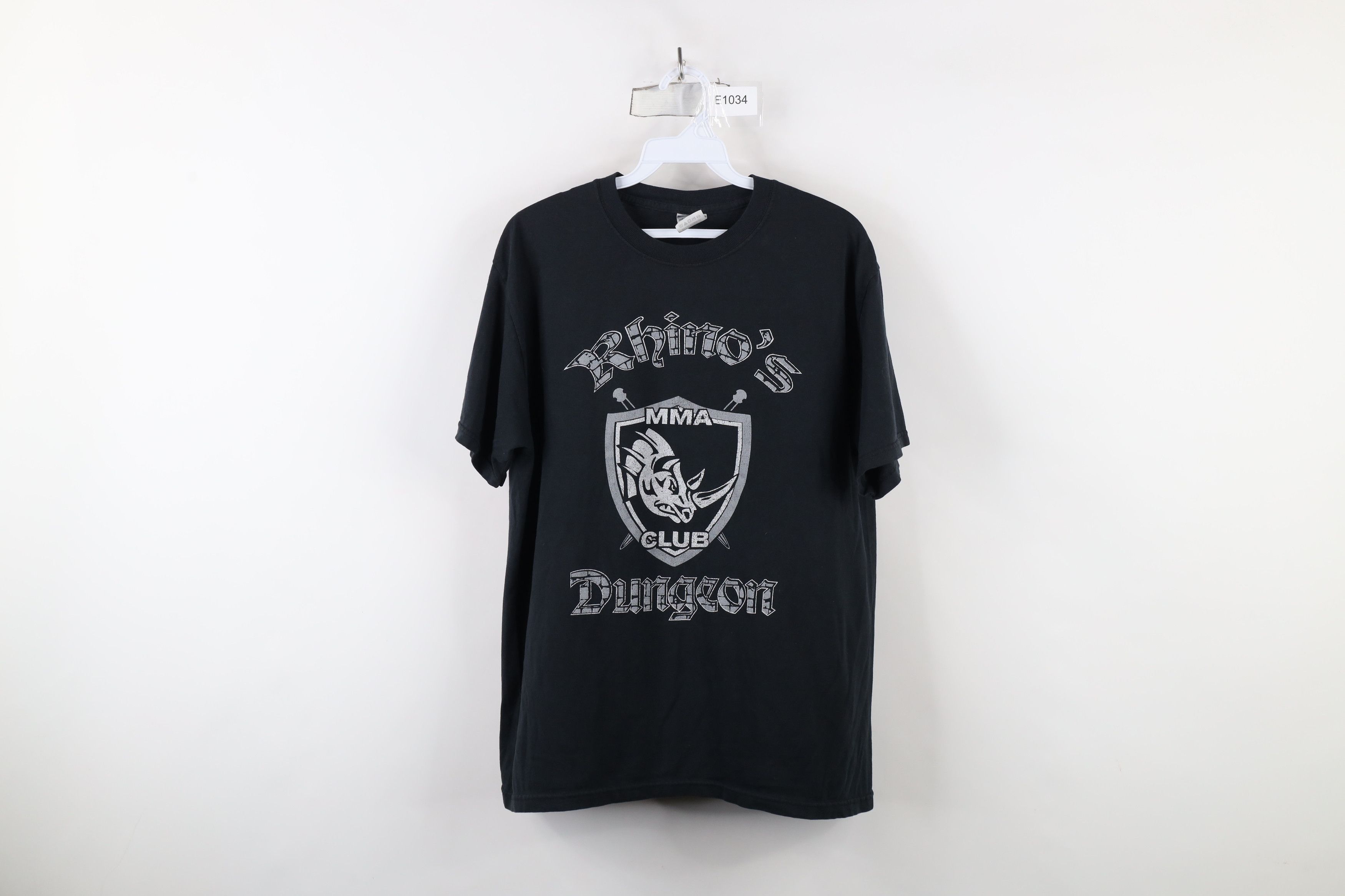 Vintage Vintage Rhinos Dungeon MMA Club UFC Fighting T-Shirt Black Size US M / EU 48-50 / 2 - 1 Thumbnail