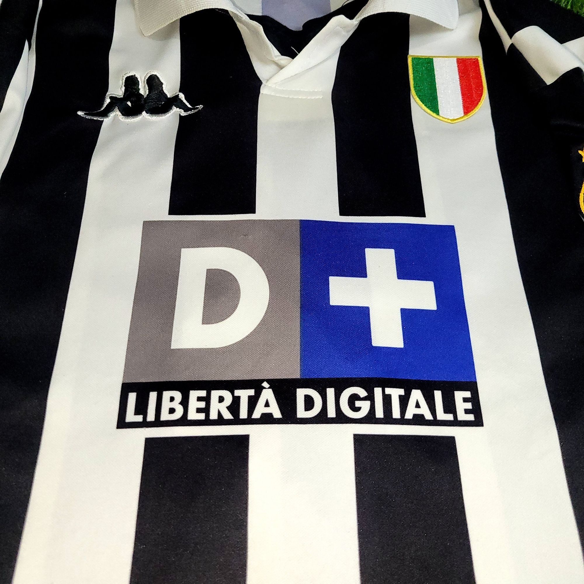 Kappa Zidane Juventus 1998 1999 Home Kappa Soccer Jersey Shirt XL Size US XL / EU 56 / 4 - 3 Thumbnail