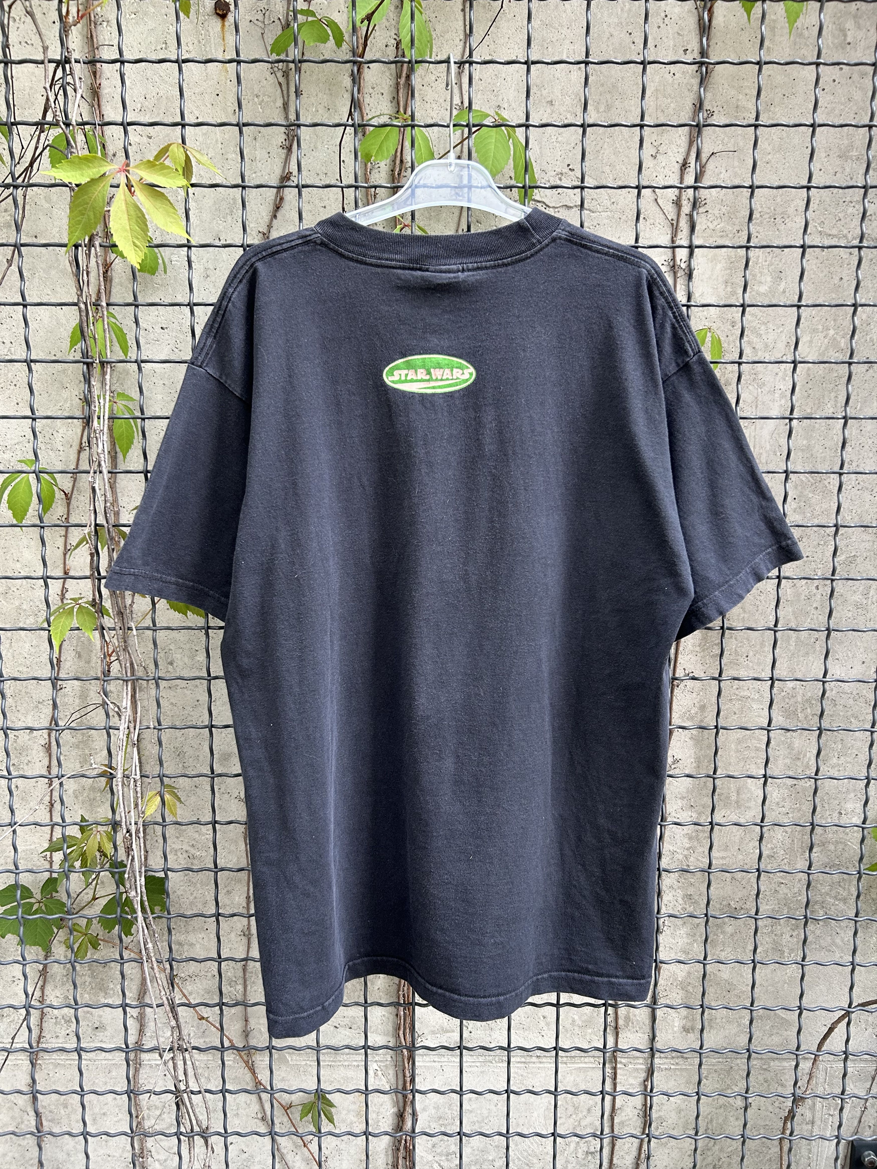 Vintage Vintage 90s Star Wars Episode One Glow in the Dark T-Shirt Size US L / EU 52-54 / 3 - 2 Thumbnail