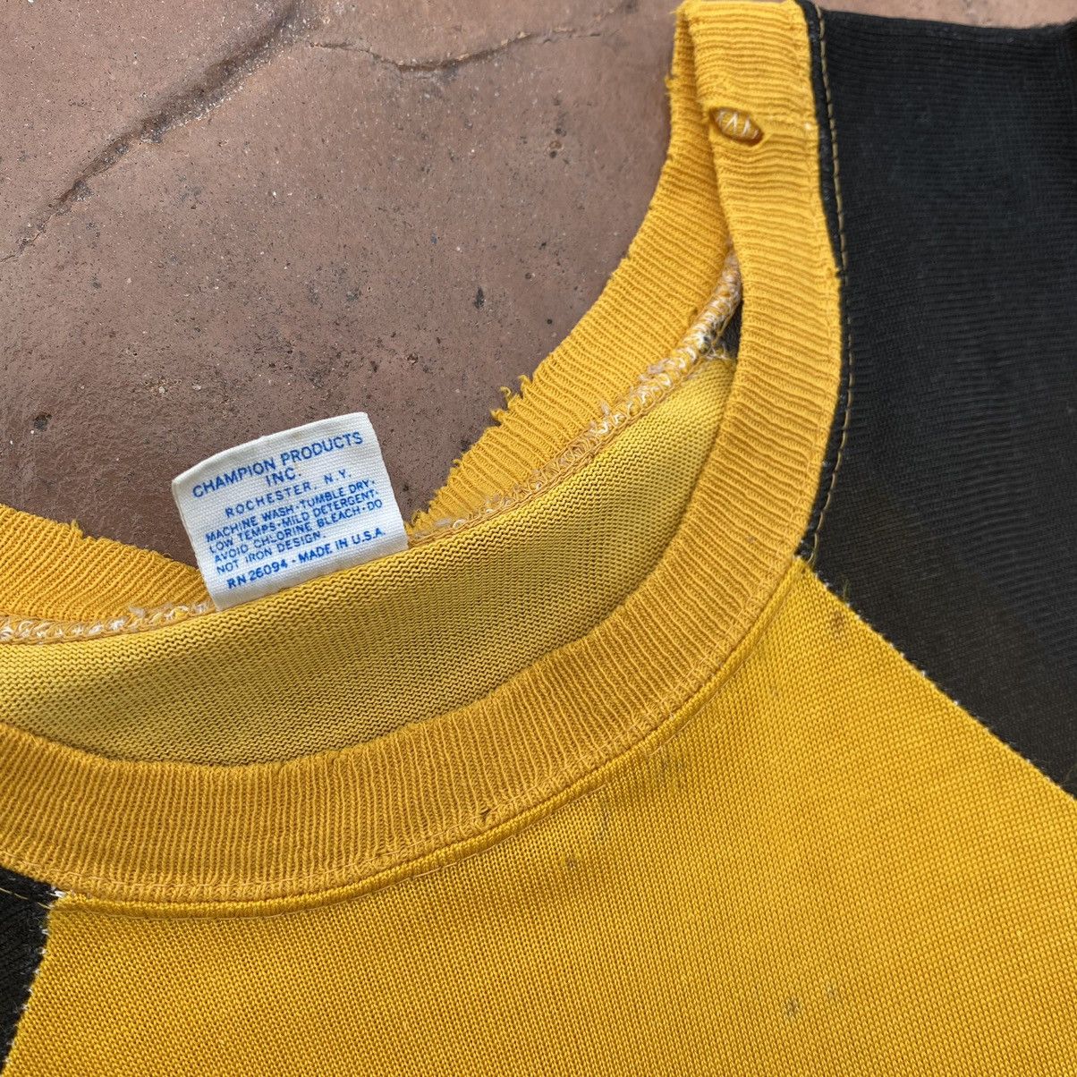 Champion Thrashed Vintage 70s Champion Blue Bar ERD GRUNGE FADED TEE Size US L / EU 52-54 / 3 - 5 Thumbnail