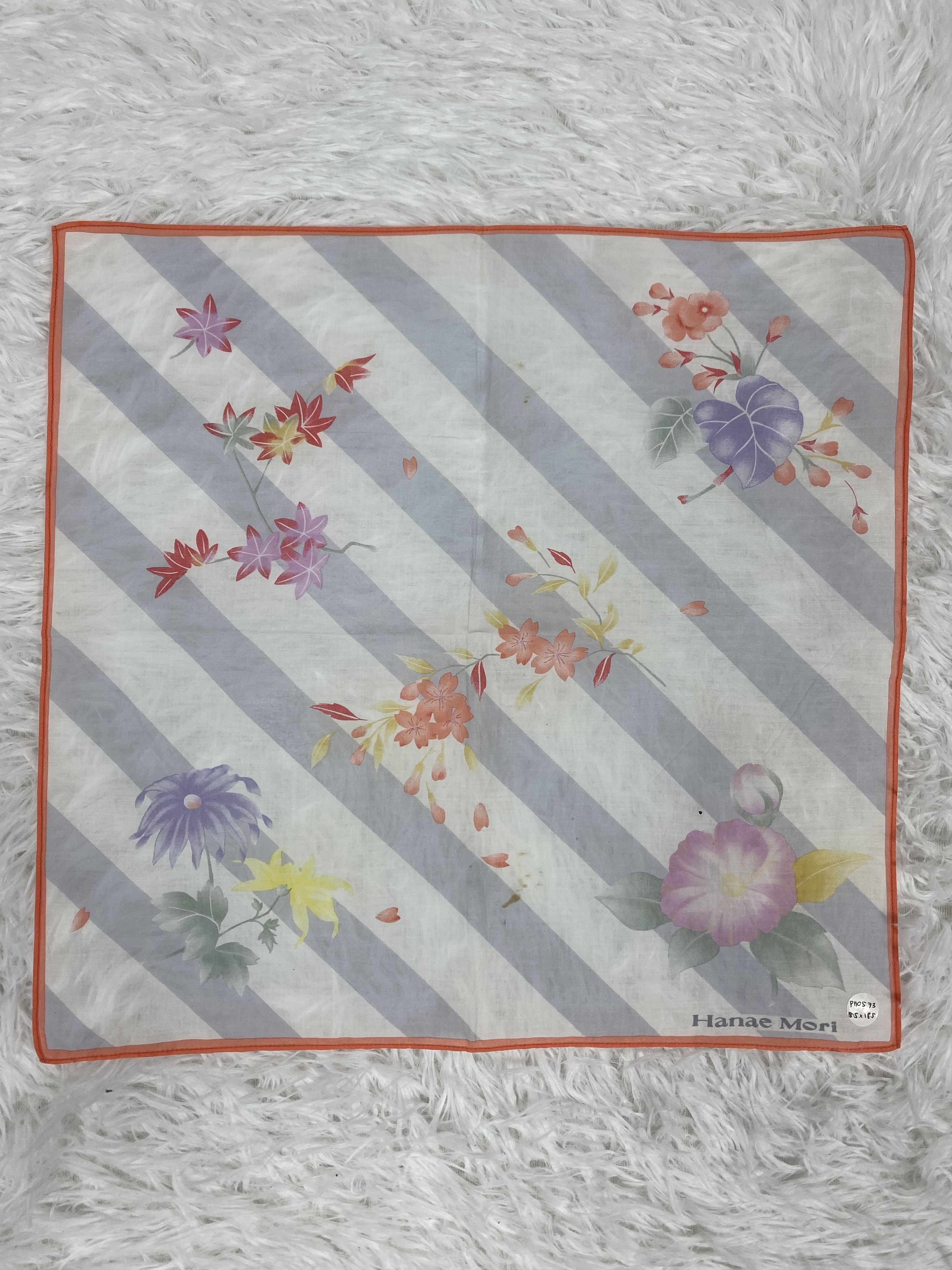 Hanae Mori Vintage Hanae Mori Handkerchief Neckerchief PH0573 Size ONE SIZE - 3 Thumbnail