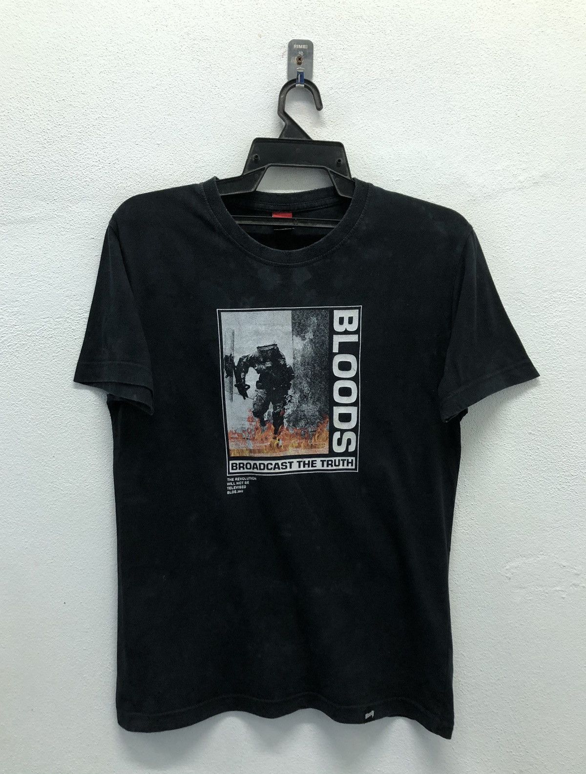 Vintage Vintage Bloods Broadcast The Truth T-Shirt Size US S / EU 44-46 / 1 - 1 Thumbnail