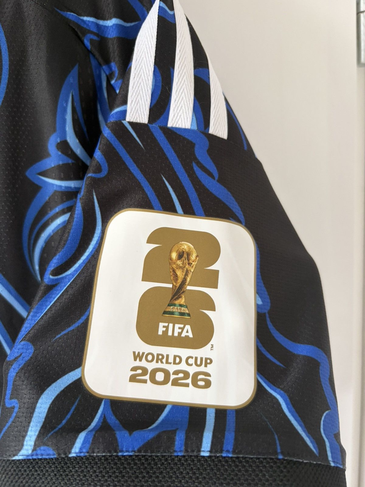 Adidas Argentina adidas 20206 away Messi Authentic Jersey Size US L / EU 52-54 / 3 - 5 Thumbnail