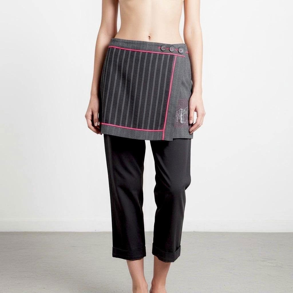 Cop Copine The Cop Copine Skirt over Pants Size 26" / US 2 / IT 38 - 1 Thumbnail