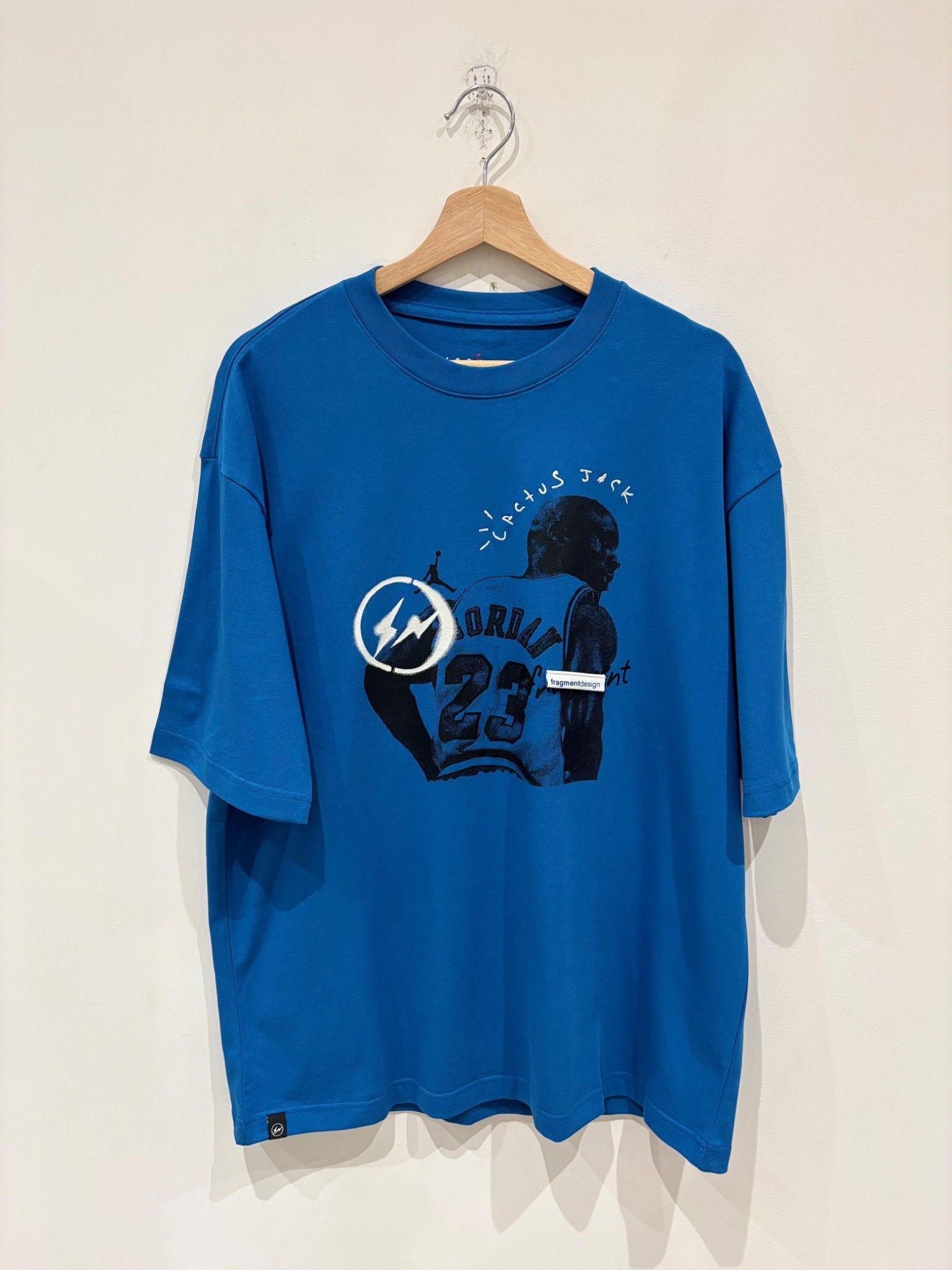 Travis Scott Travis Scott x Jordan x Fragment T-shirt Blue Size US L / EU 52-54 / 3 - 1 Thumbnail