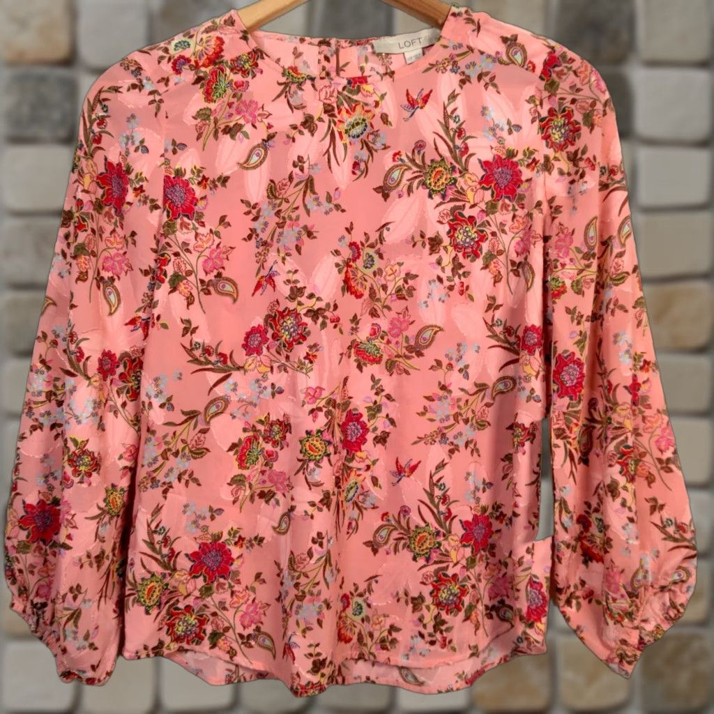 Loft Loft Blouse Shirt XXS Petite Pink Floral Long Balloon Sleeve Semi Sheer Textured Size XXS / US 00 / IT 34 - 1 Thumbnail
