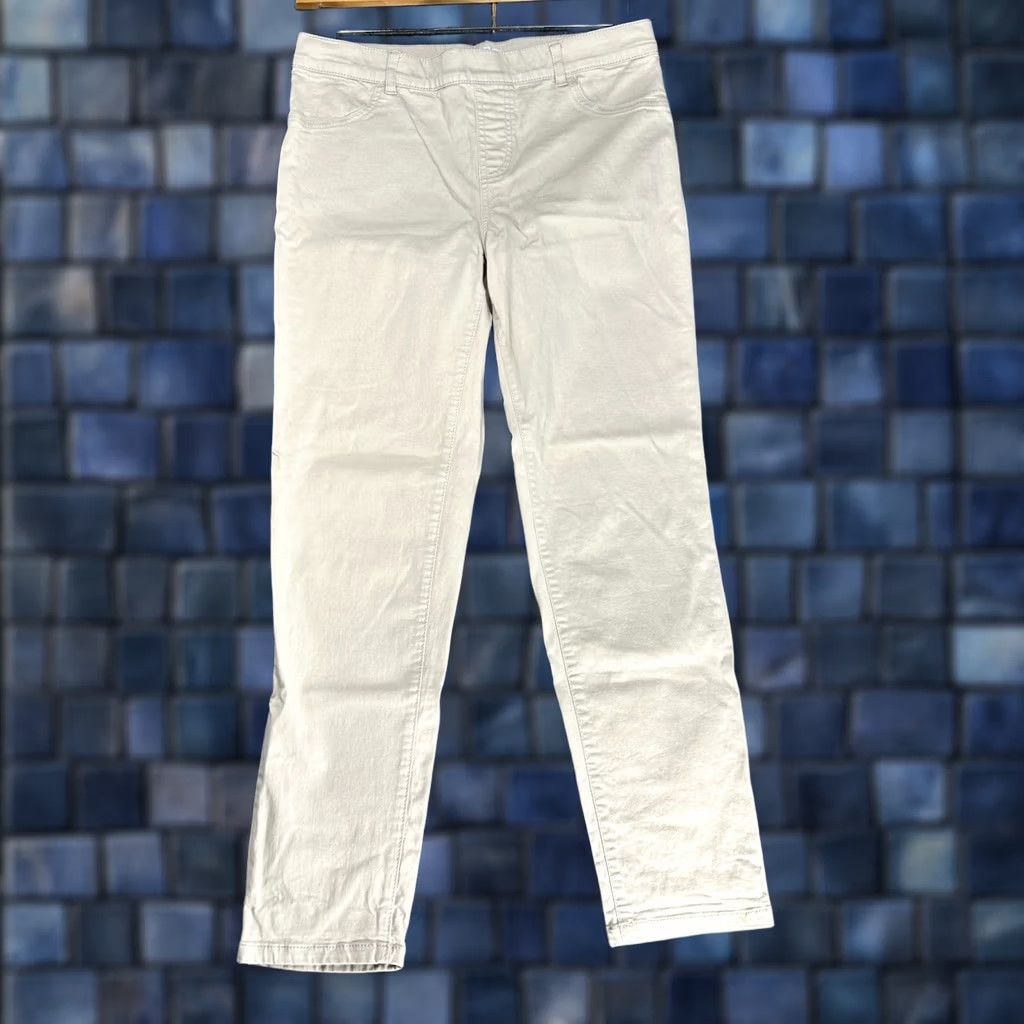 Orvis Orvis Pants Womens 8 Pull On Chino Beige Cotton Blend Stretch Tapered Inseam 27 Pockets Back Pockets Size 30" / US 8 / IT 44 - 1 Thumbnail