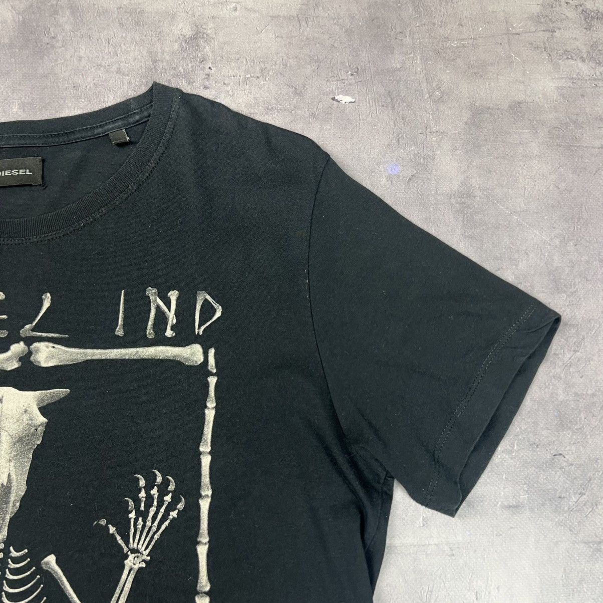 Designer Rare! Diesel Skeleton Skull Big Logo Tee Y2K Size US M / EU 48-50 / 2 - 5 Thumbnail
