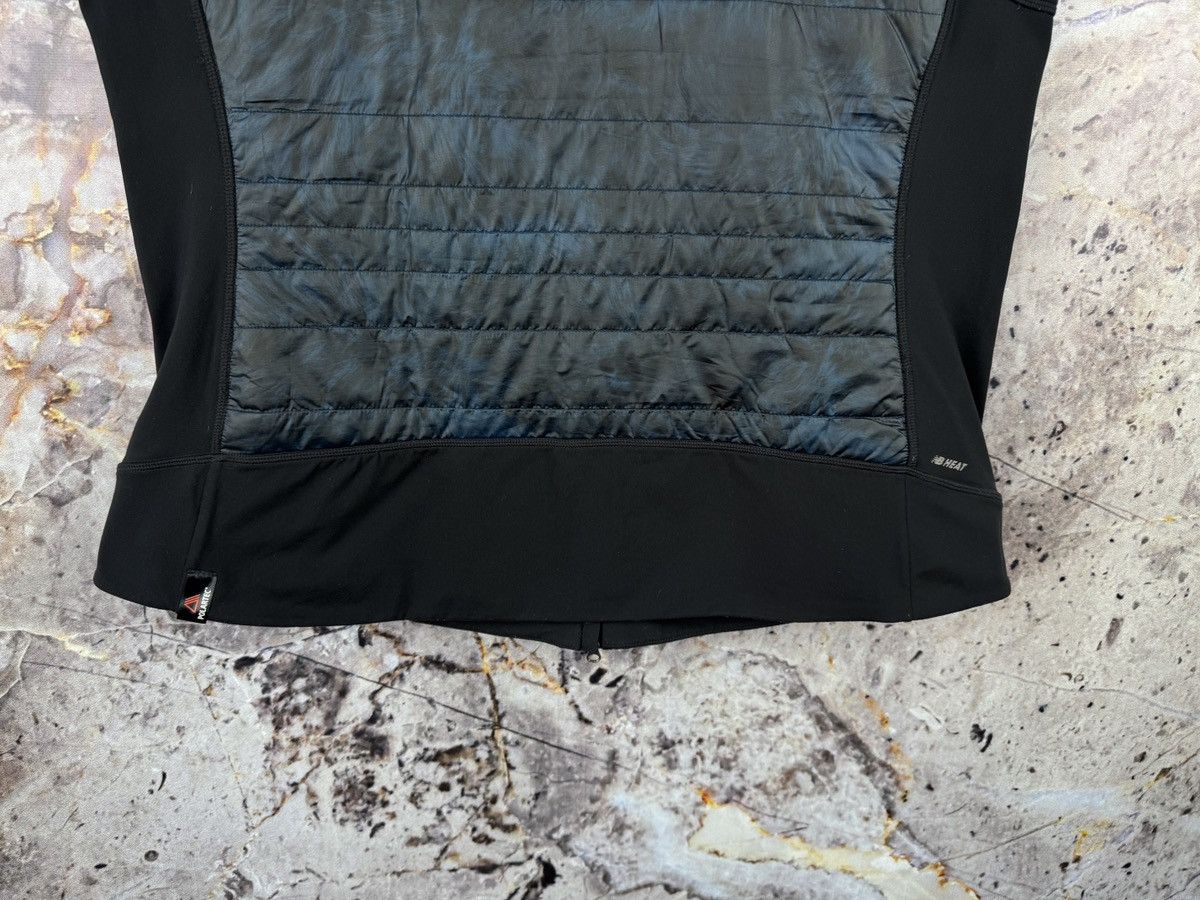 New Balance Men’s New Balance Vest Streetwear Size XXL Size US XXL / EU 58 / 5 - 12 Thumbnail