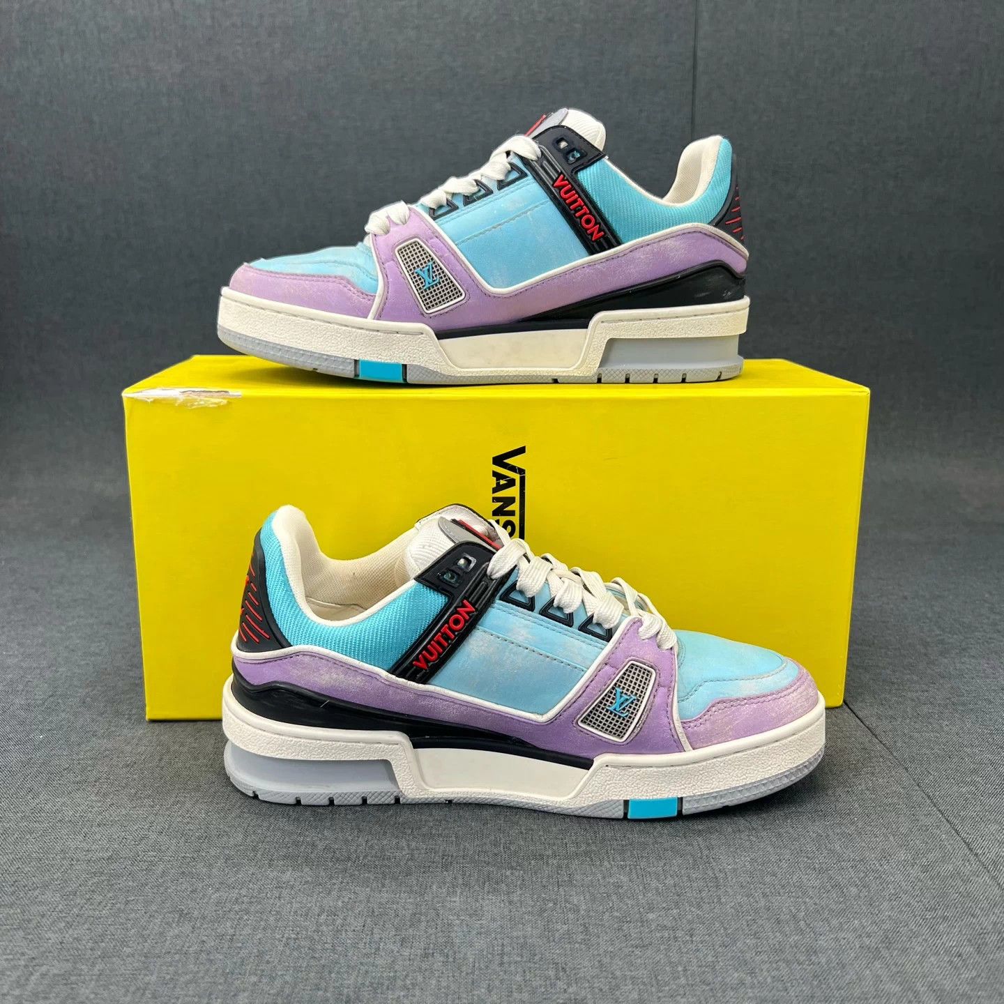 Louis Vuitton LV Trainer Macaron Good Condition Rare Size 34 Size US 4 / IT 34 - 3 Thumbnail