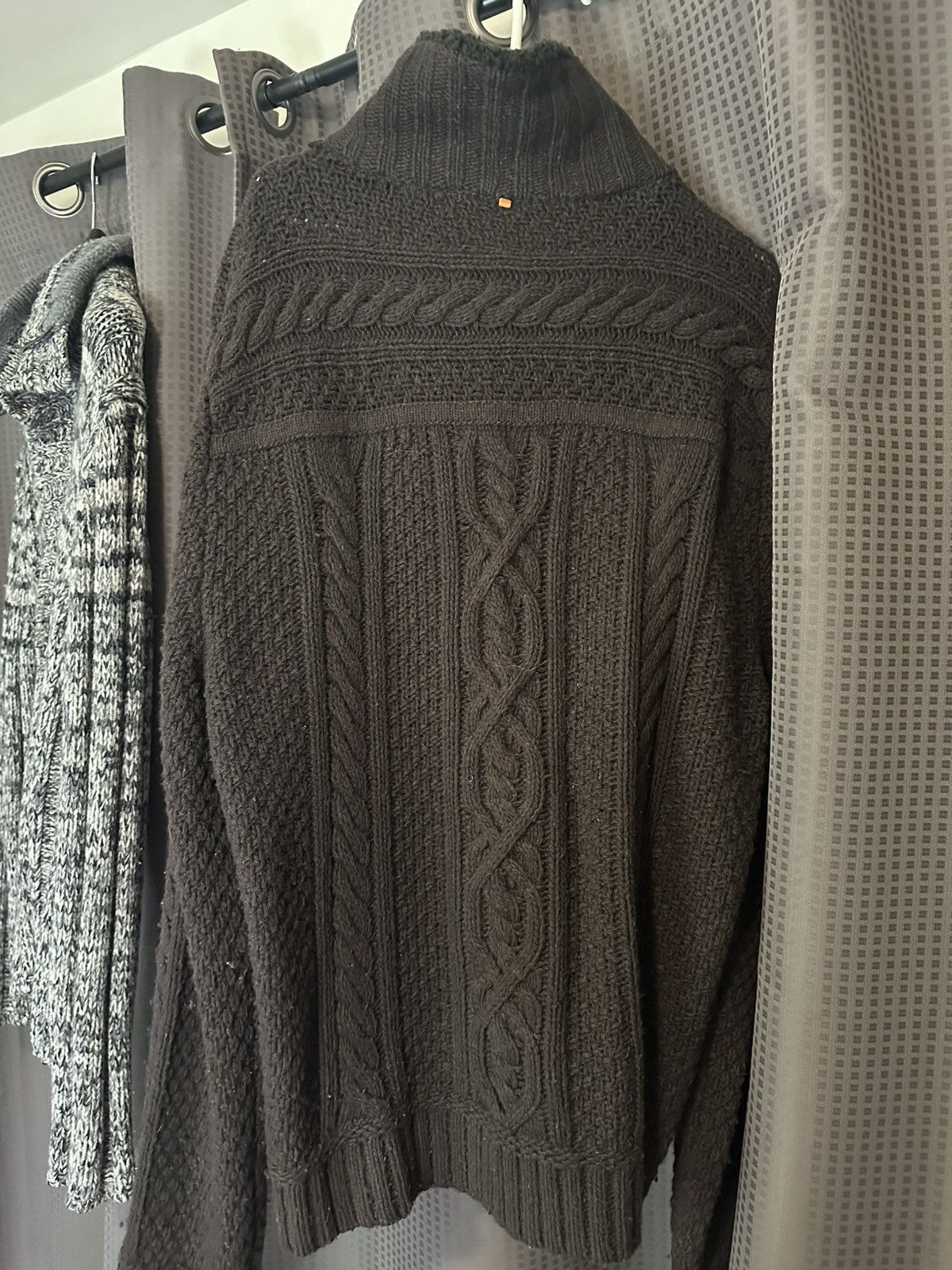 Hugo Boss XXL Hugo Boss full zip high collar wool/cashmere sweater Size US XXL / EU 58 / 5 - 2 Thumbnail