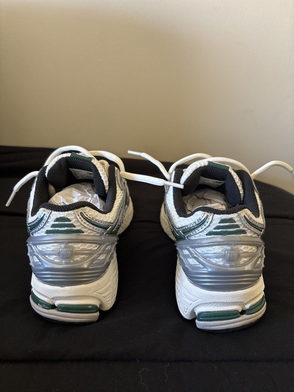 New Balance NB 1906R Size US 7 / IT 37 - 4 Thumbnail