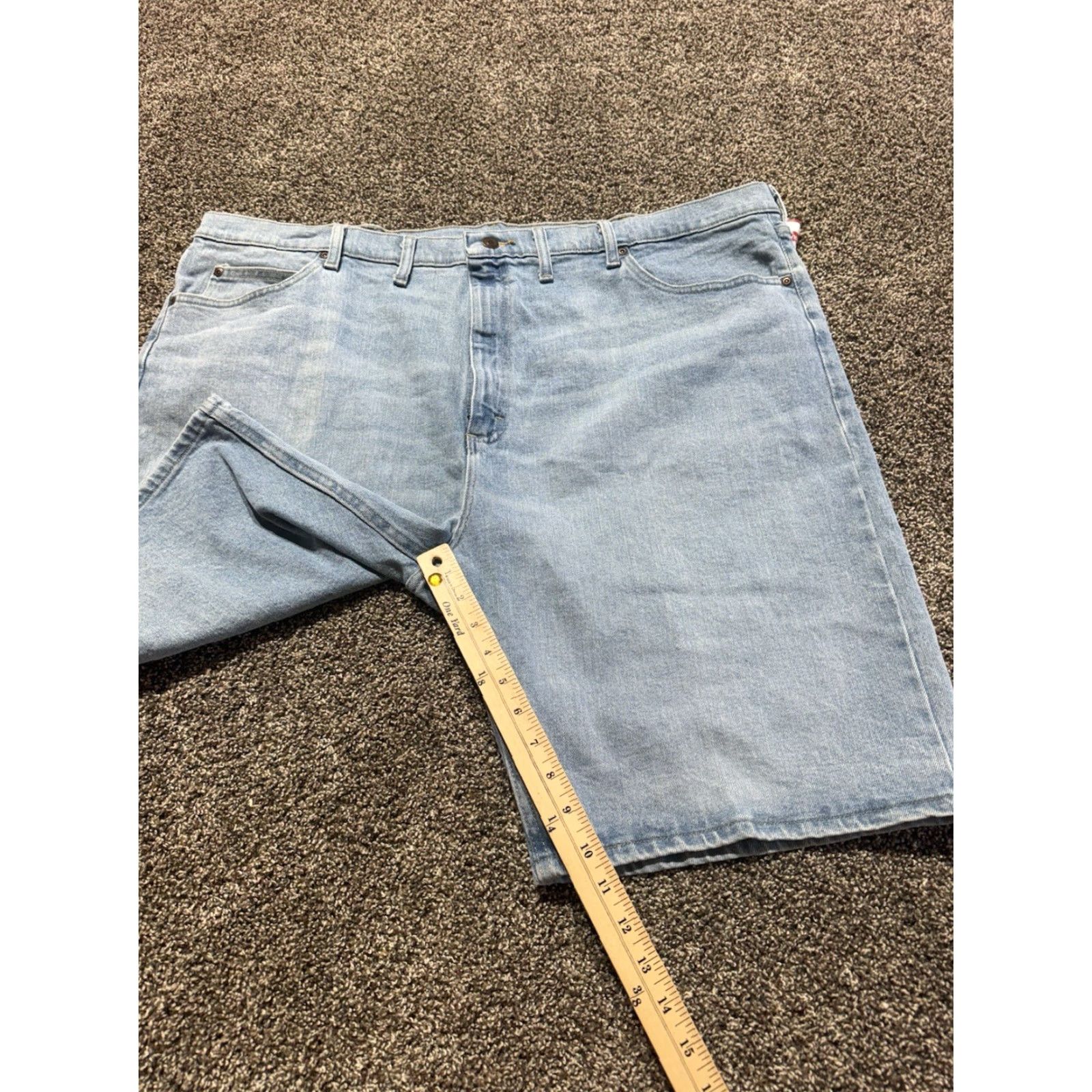 Wrangler Wrangler Mens Blue Denim Shorts Size 46 **Output:** Wrangler Mens Blue Denim Shorts Size 46 Size US 30 / EU 46 - 5 Thumbnail