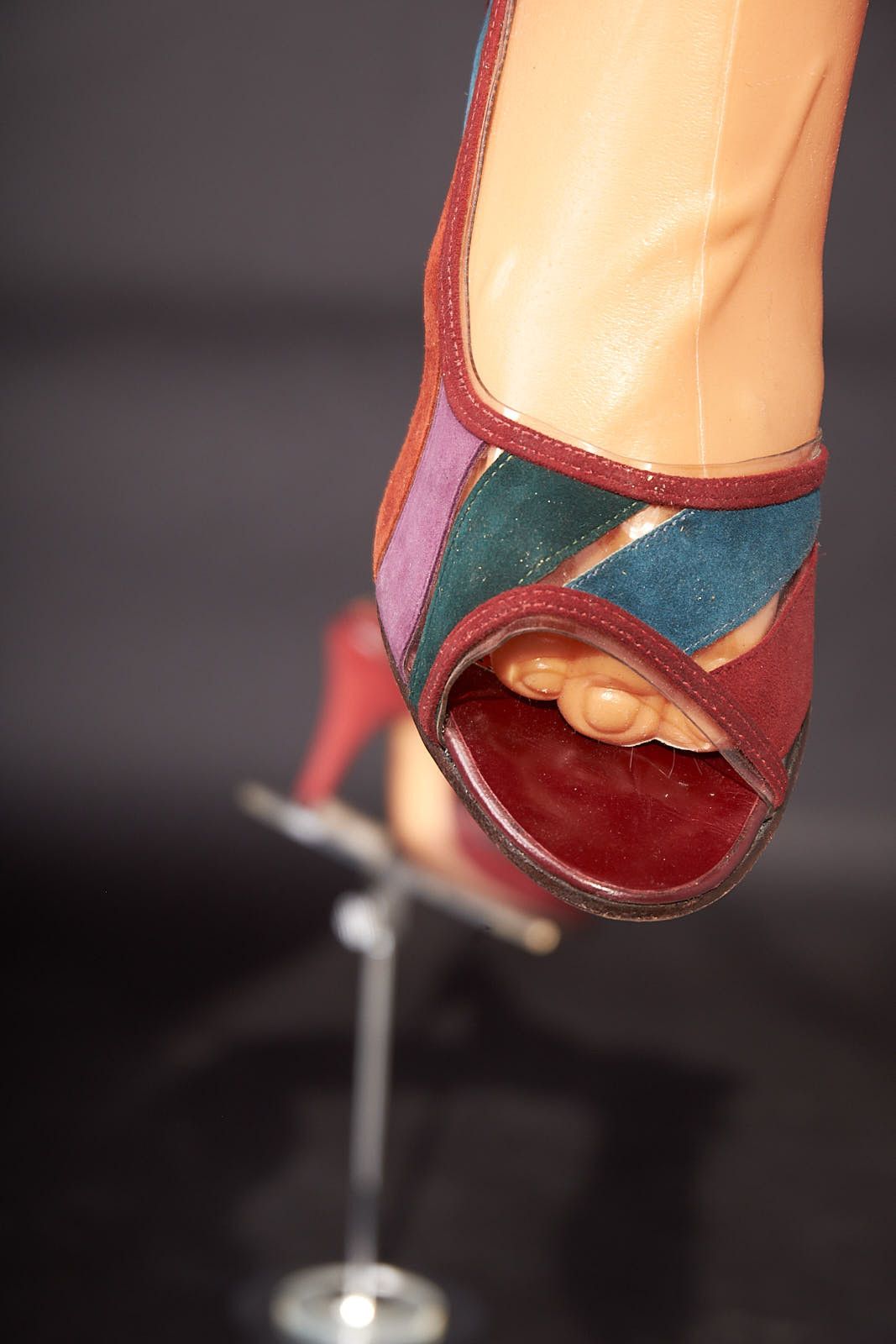 Vintage 1950s D’Antonio Peep Toe Clear and Suede Heels Shoes Size US 6.5 / IT 36.5 - 9 Thumbnail