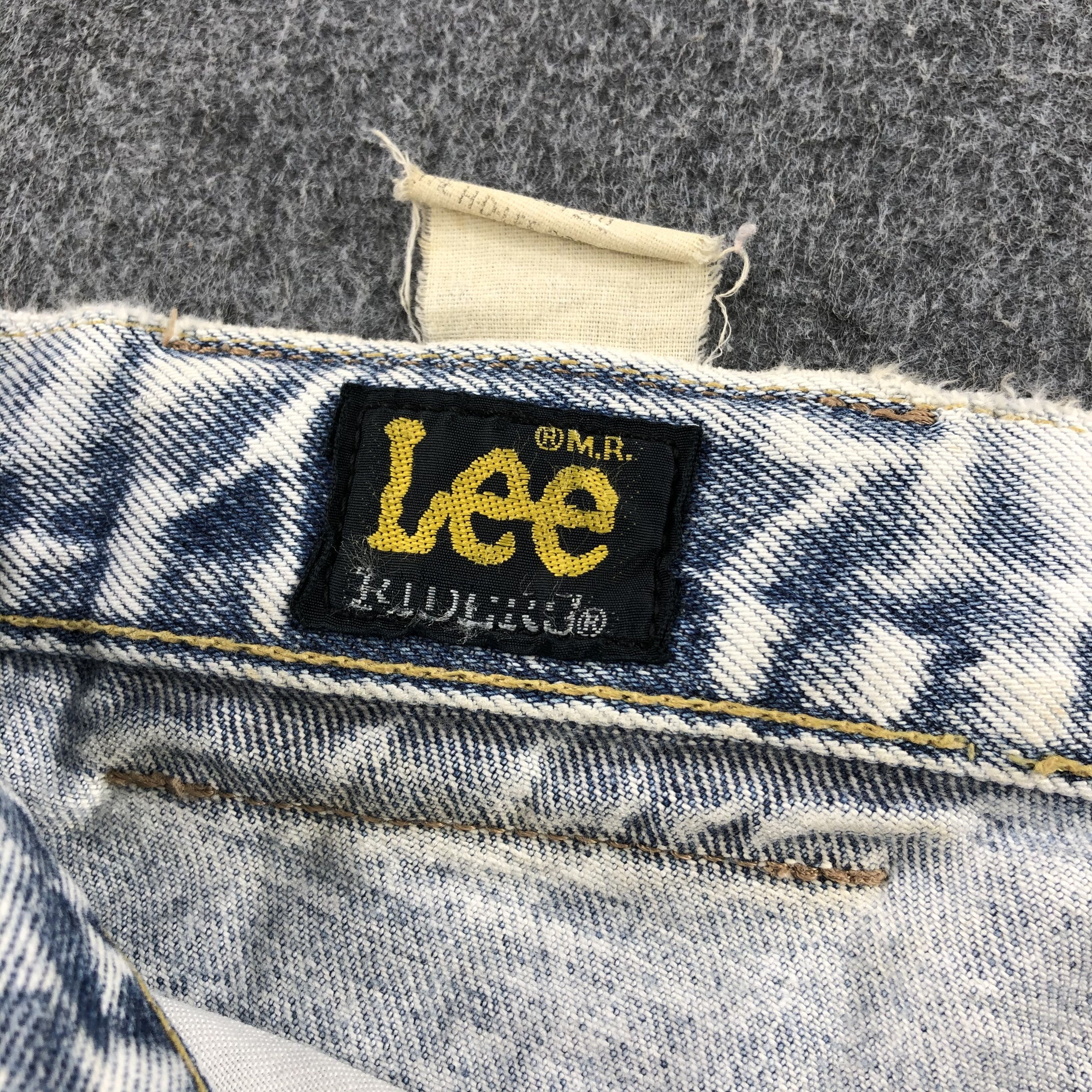 Lee × Vintage Vintage 90s Light Wash Lee Jeans-JM1435 Size US 30 / EU 46 - 11 Thumbnail