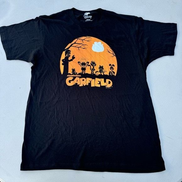 Nickelodeon New Garfield Halloween Group Shot Nighttime Spooky Sz L Size US L / EU 52-54 / 3 - 2 Thumbnail
