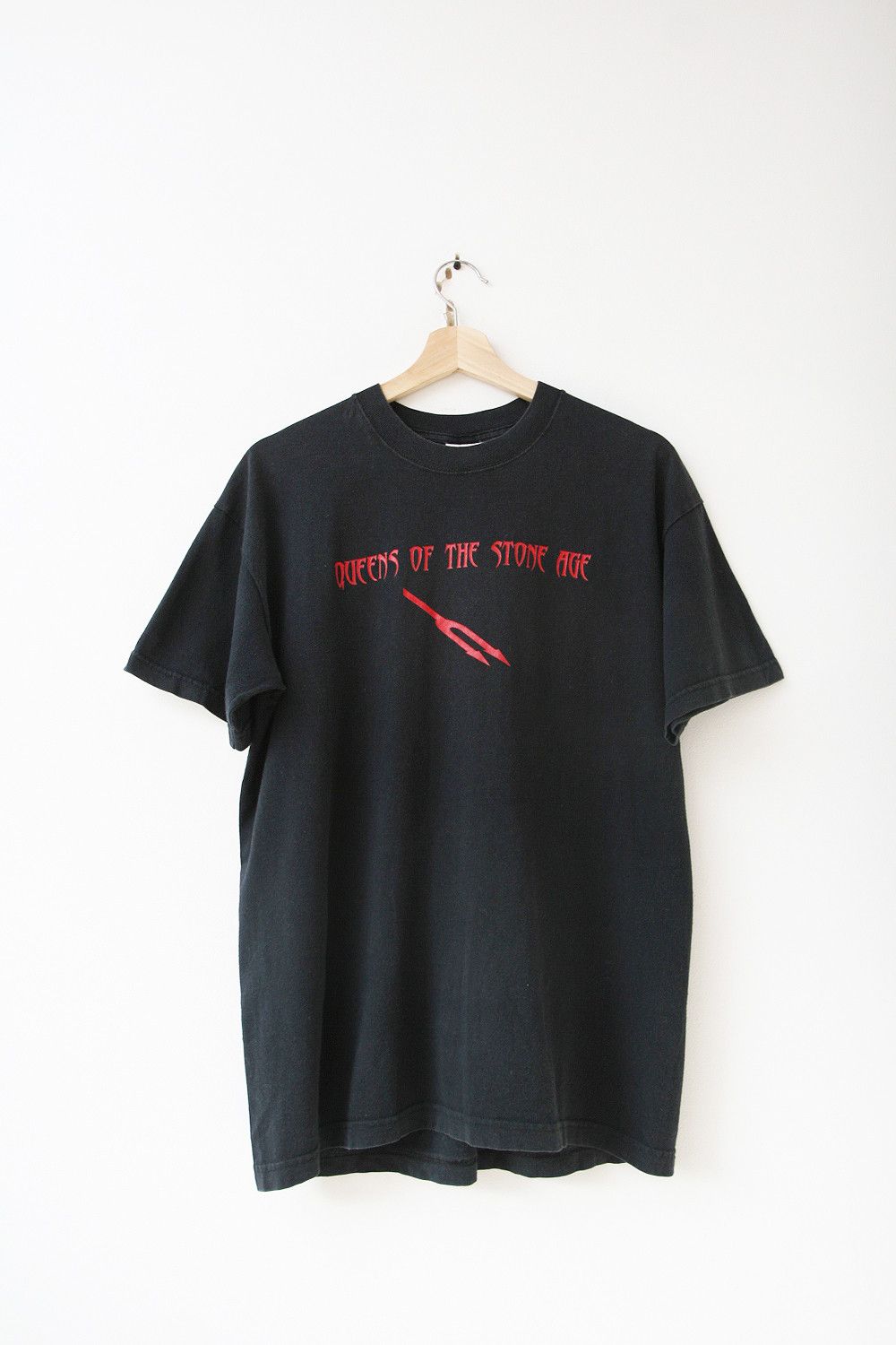 Band Tees Vintage Queens Of The Stone Age Songs For The Deaf T Shirt Size US M / EU 48-50 / 2 - 2 Thumbnail