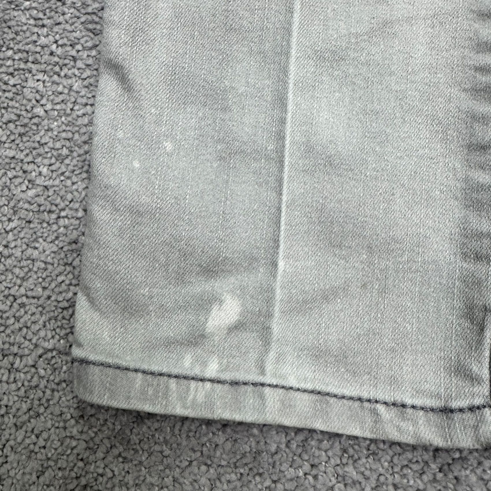 Vintage Chico's Platinum Jeans Womens 1.5 Gray Charcoal Wash Slim Leg Size 24" / US 00 / IT 34 - 7 Thumbnail