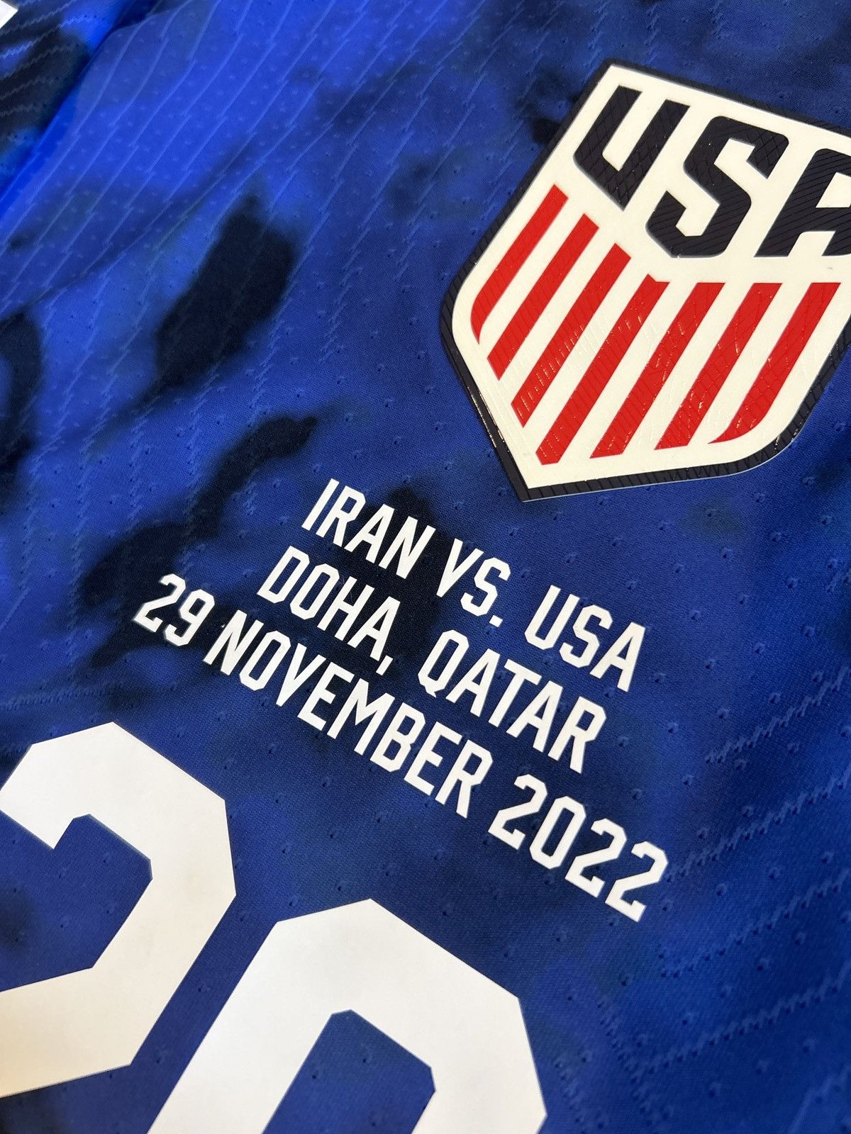 Nike 22/23 USA Carter-Vickers Away Shirt Size US L / EU 52-54 / 3 - 7 Thumbnail