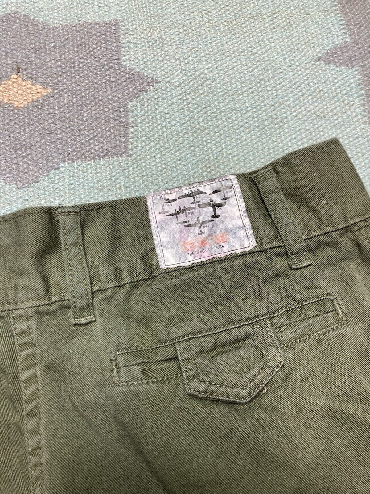Vintage y2k cargo pants baggy tapered rave pockets military 30x33 Size US 30 / EU 46 - 8 Thumbnail