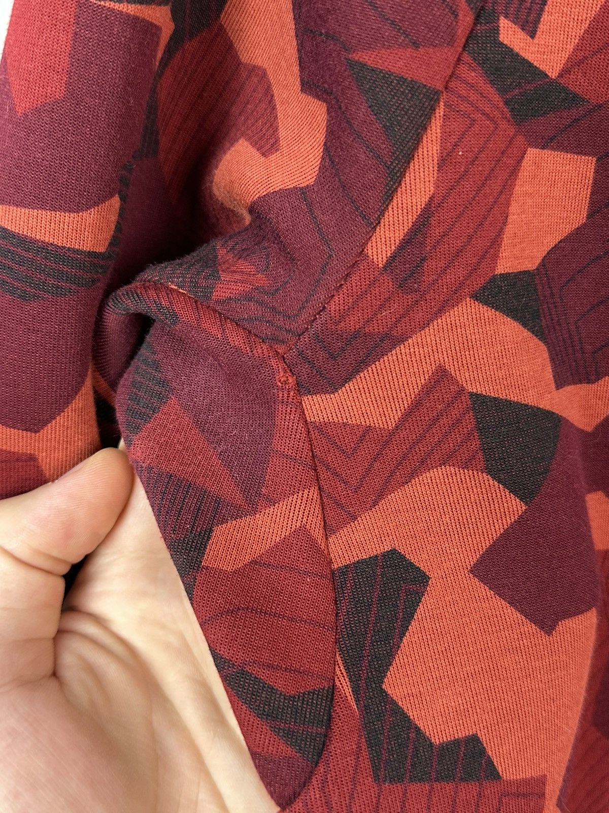 Nike Nike Tech Fleece Red Camo Crew Neck Cotton Men’s Sweatshirt Size US M / EU 48-50 / 2 - 6 Thumbnail