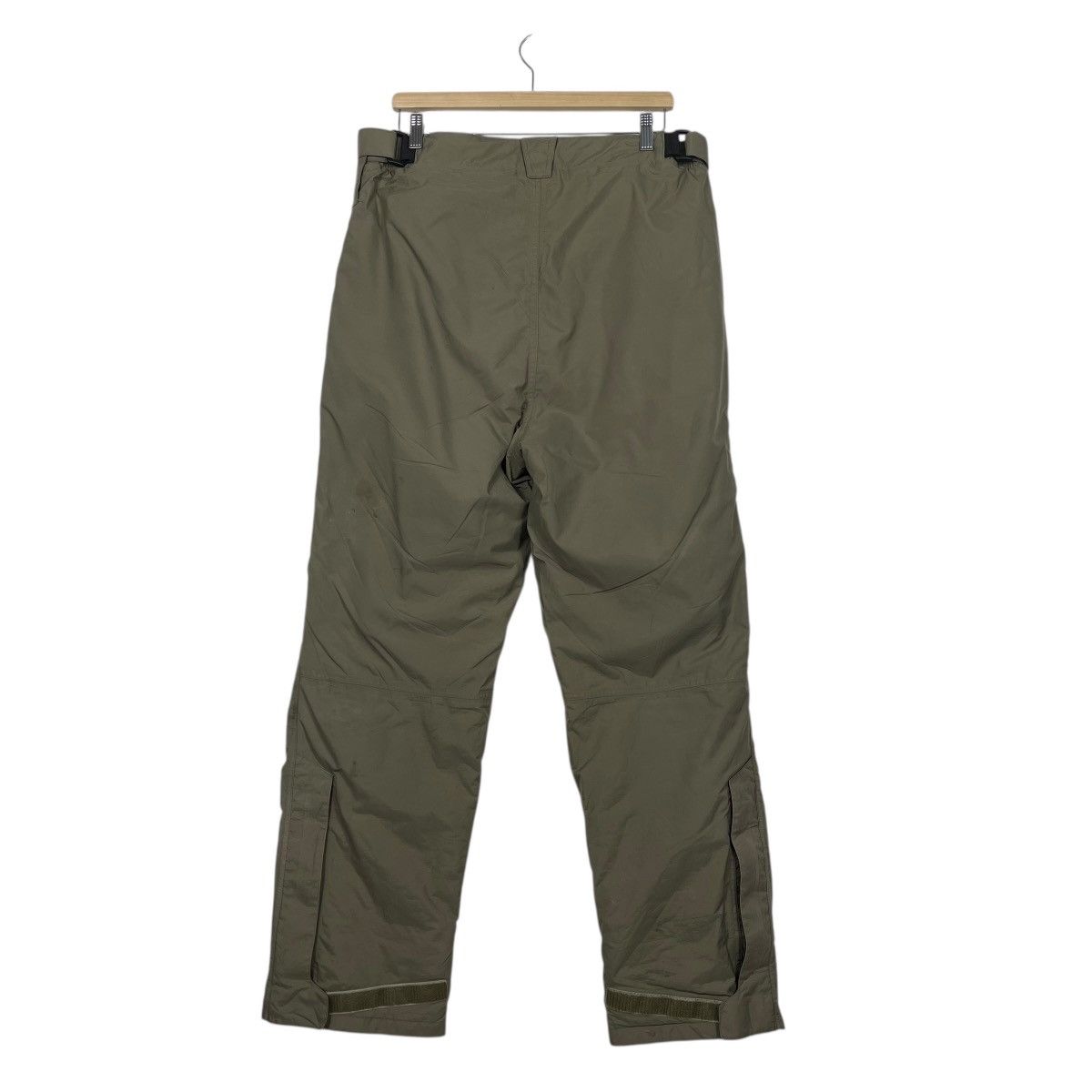DAIWA Daiwa Fishing Gear Rain Pants Size US 34 / EU 50 - 12 Thumbnail