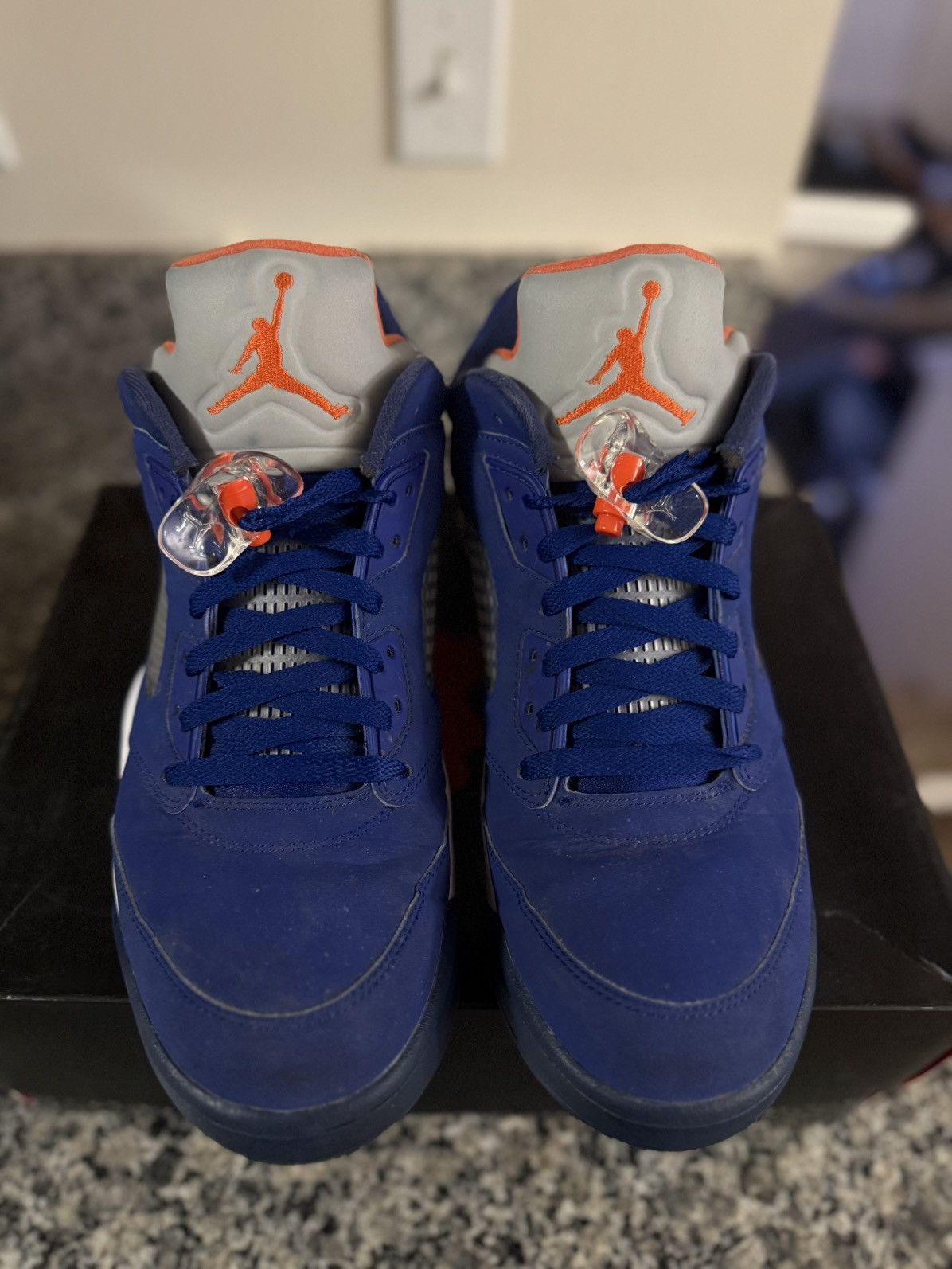 Jordan Brand × Nike Size 12 - Jordan 5 Retro Low Knicks 2016 819171-417 Size US 12 / EU 45 - 7 Thumbnail
