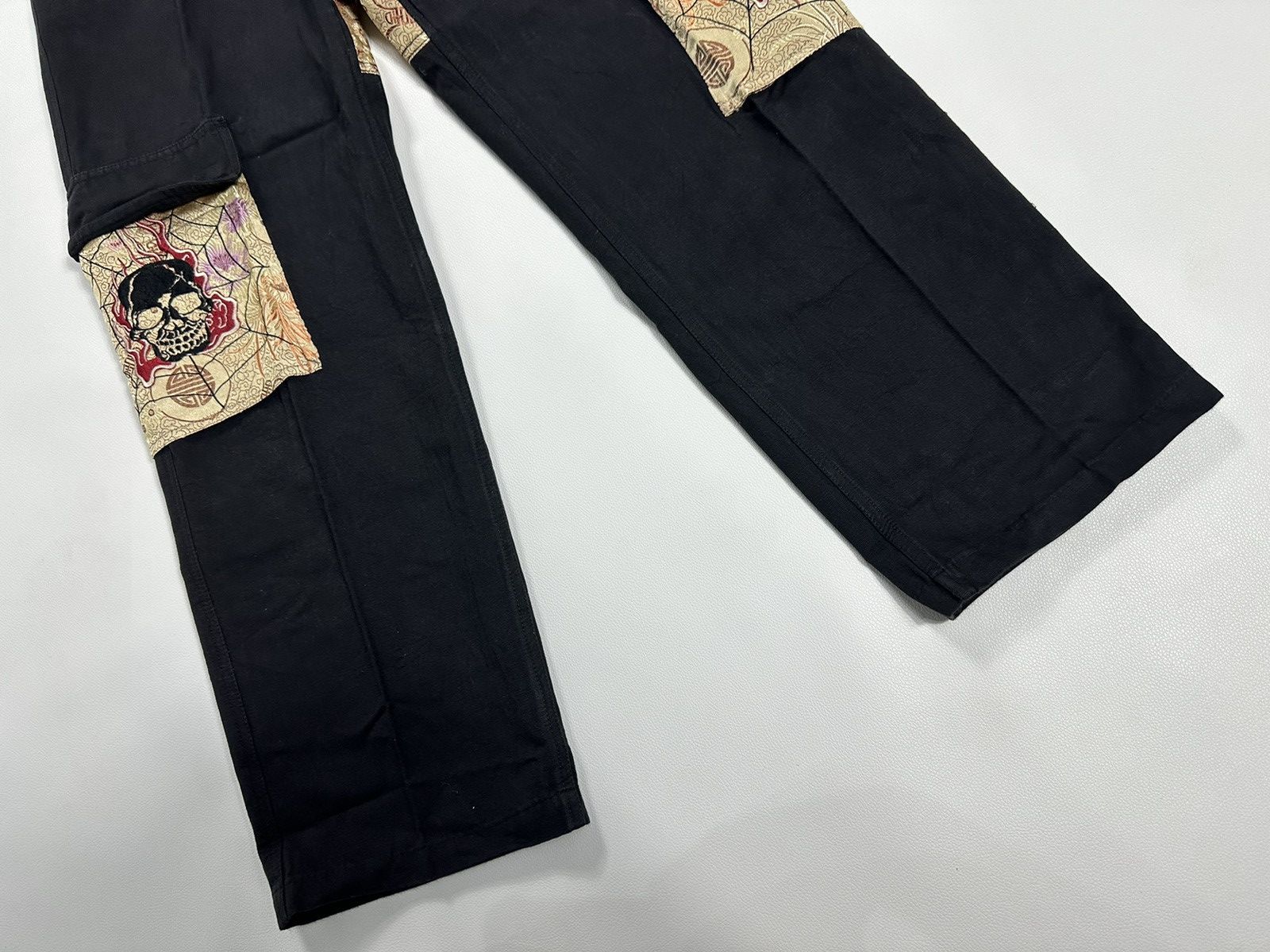 Japanese Brand SATORI Cargo Spider Web Skeleton Embroidered Pants Size US 30 / EU 46 - 3 Thumbnail