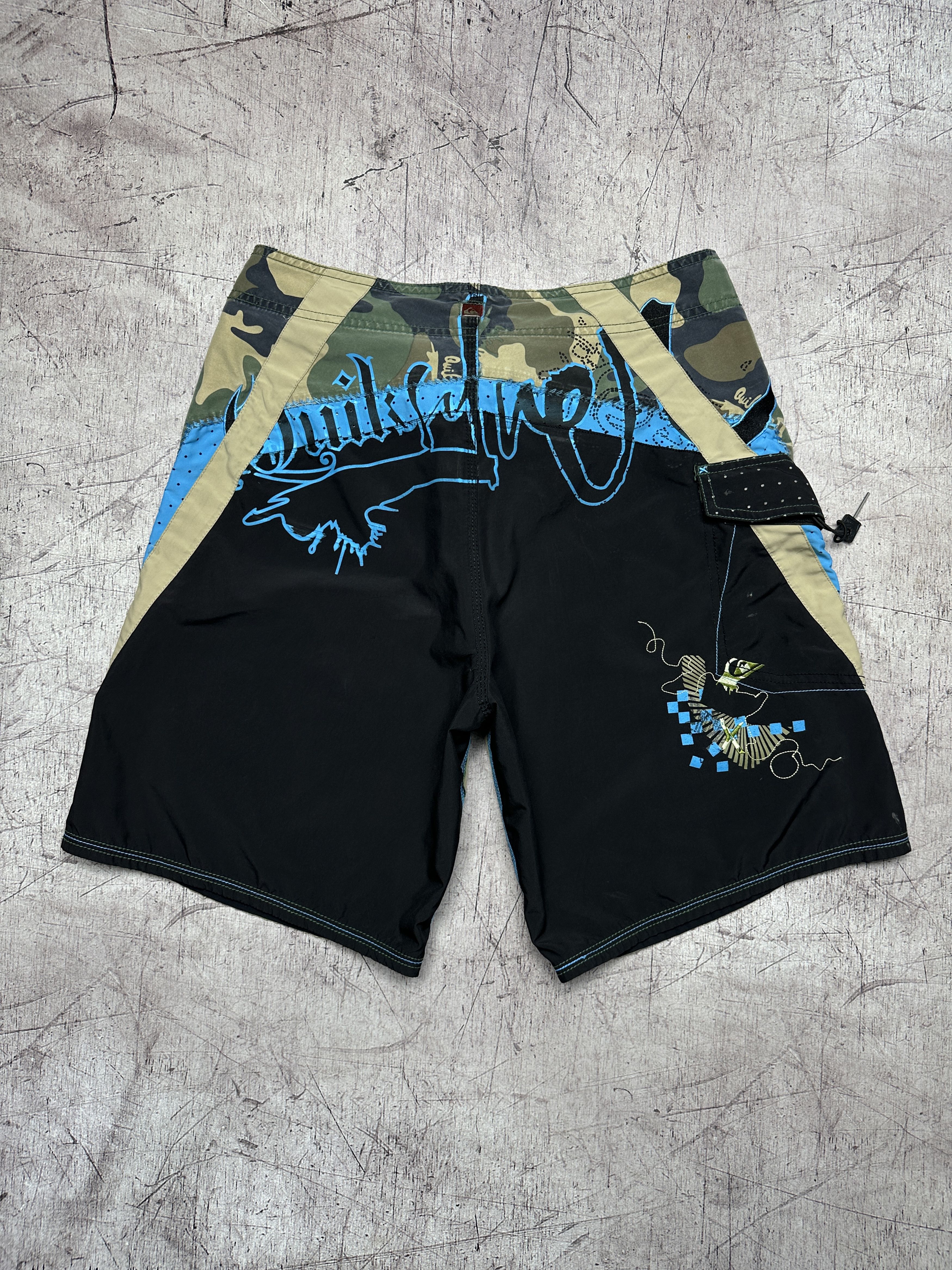 Quiksilver Quiksilver Vintage Mens Surf Style Shorts Size US 32 / EU 48 - 1 Thumbnail