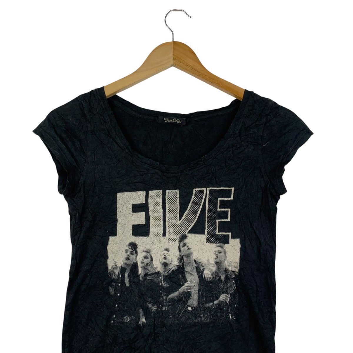 Vintage Coco Bella Punk Style Band FIVE Tee Shirt Size M / US 6-8 / IT 42-44 - 2 Thumbnail