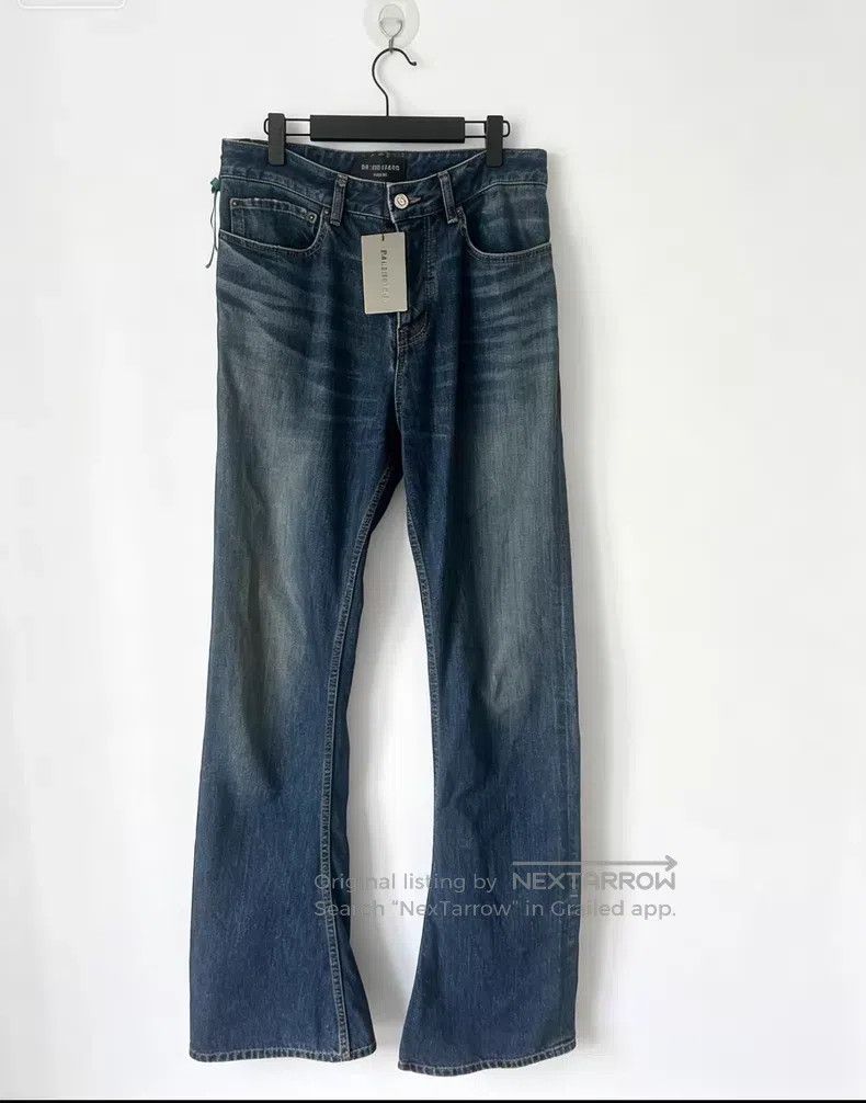 Balenciaga Balenciaga Size M Flared denim pants Size US 27 - 1 Thumbnail