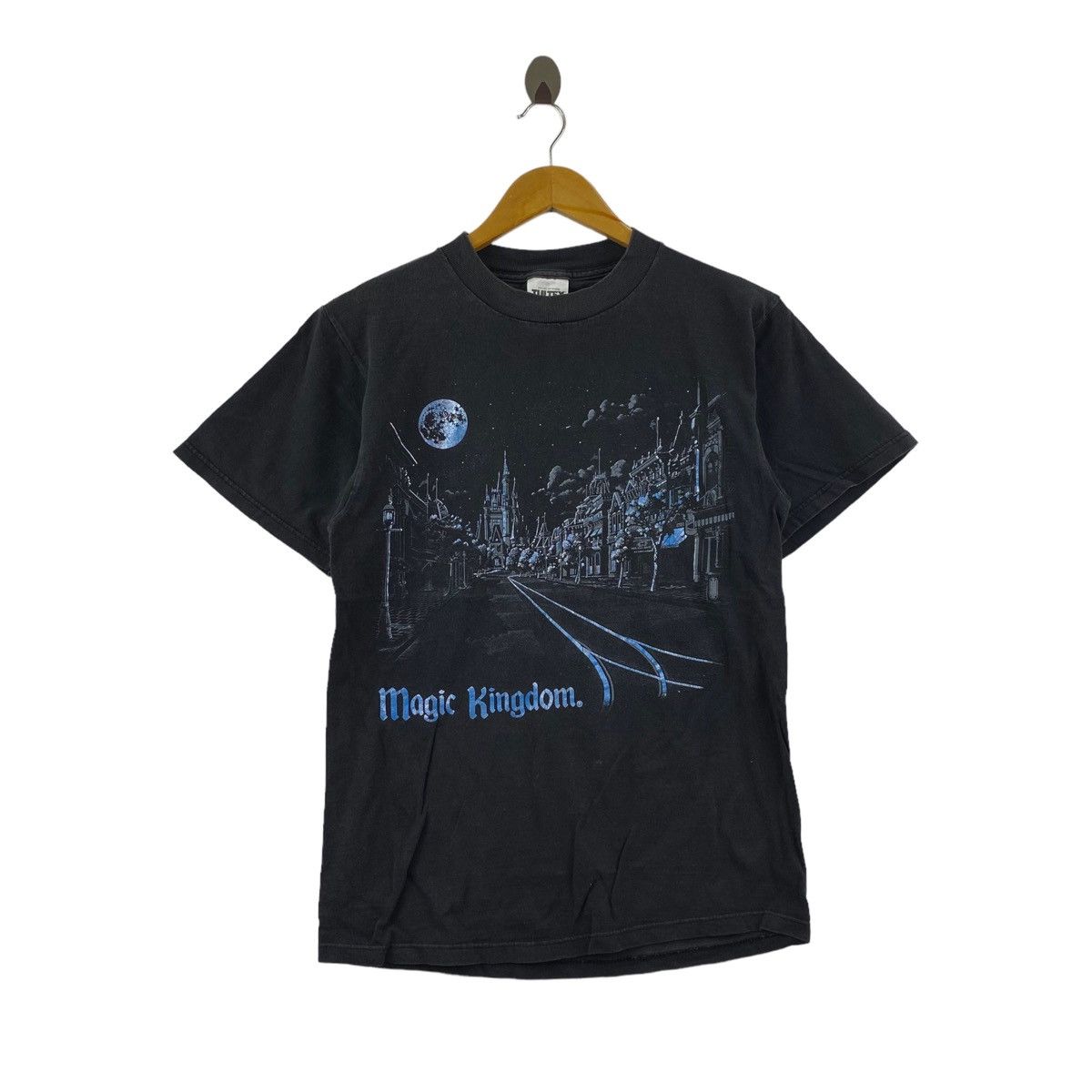 Disney Vintage DISNEY MAGIC KINGDOM City Print Black Short Sleeve Size US S / EU 44-46 / 1 - 1 Thumbnail